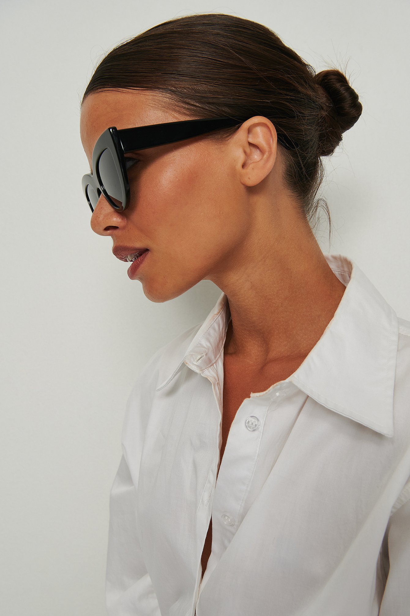 Black Masywne okulary przeciwsłoneczne typu „kocie oczy” z acetatu