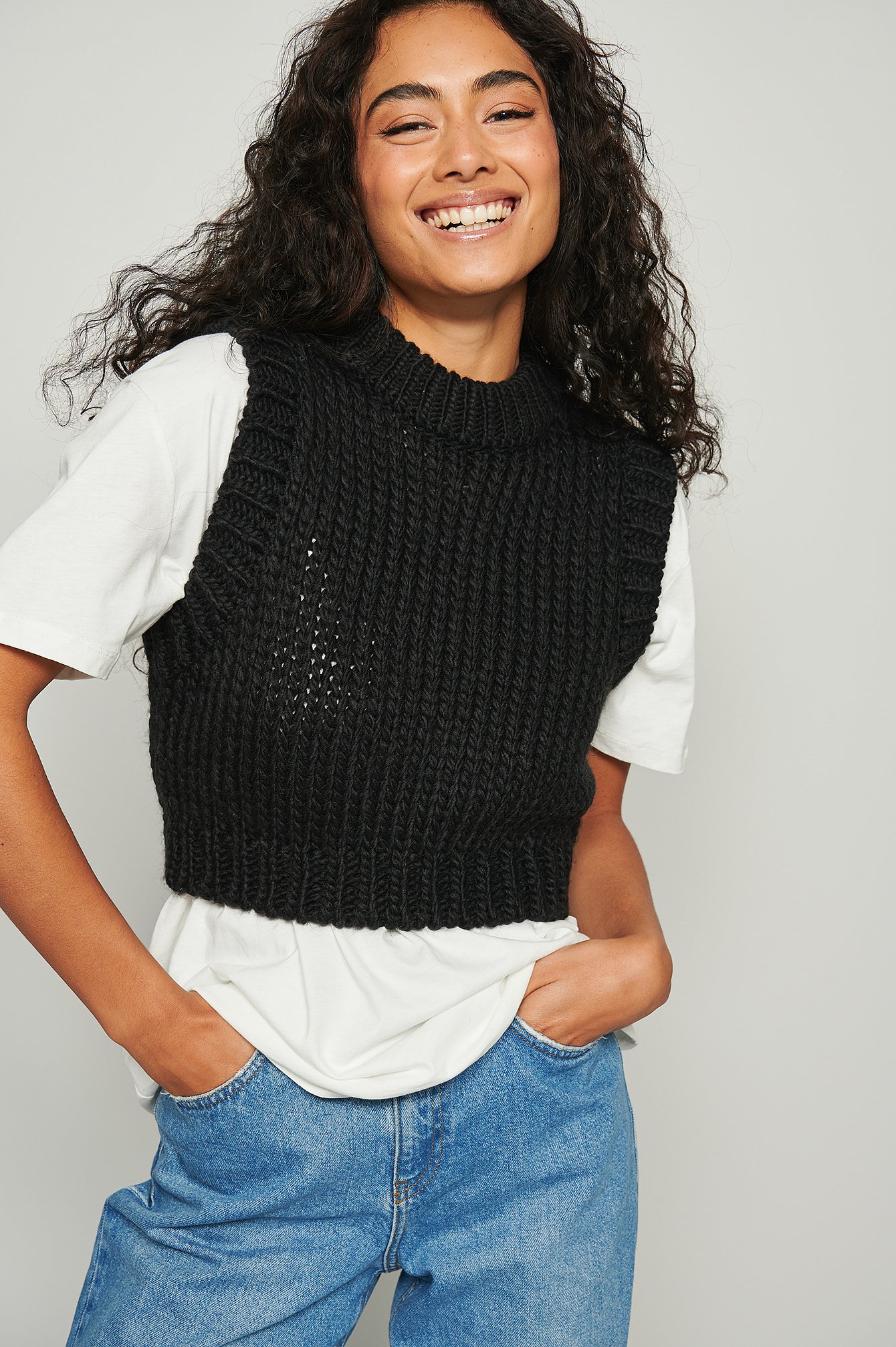 Black Chunky Knitted Vest