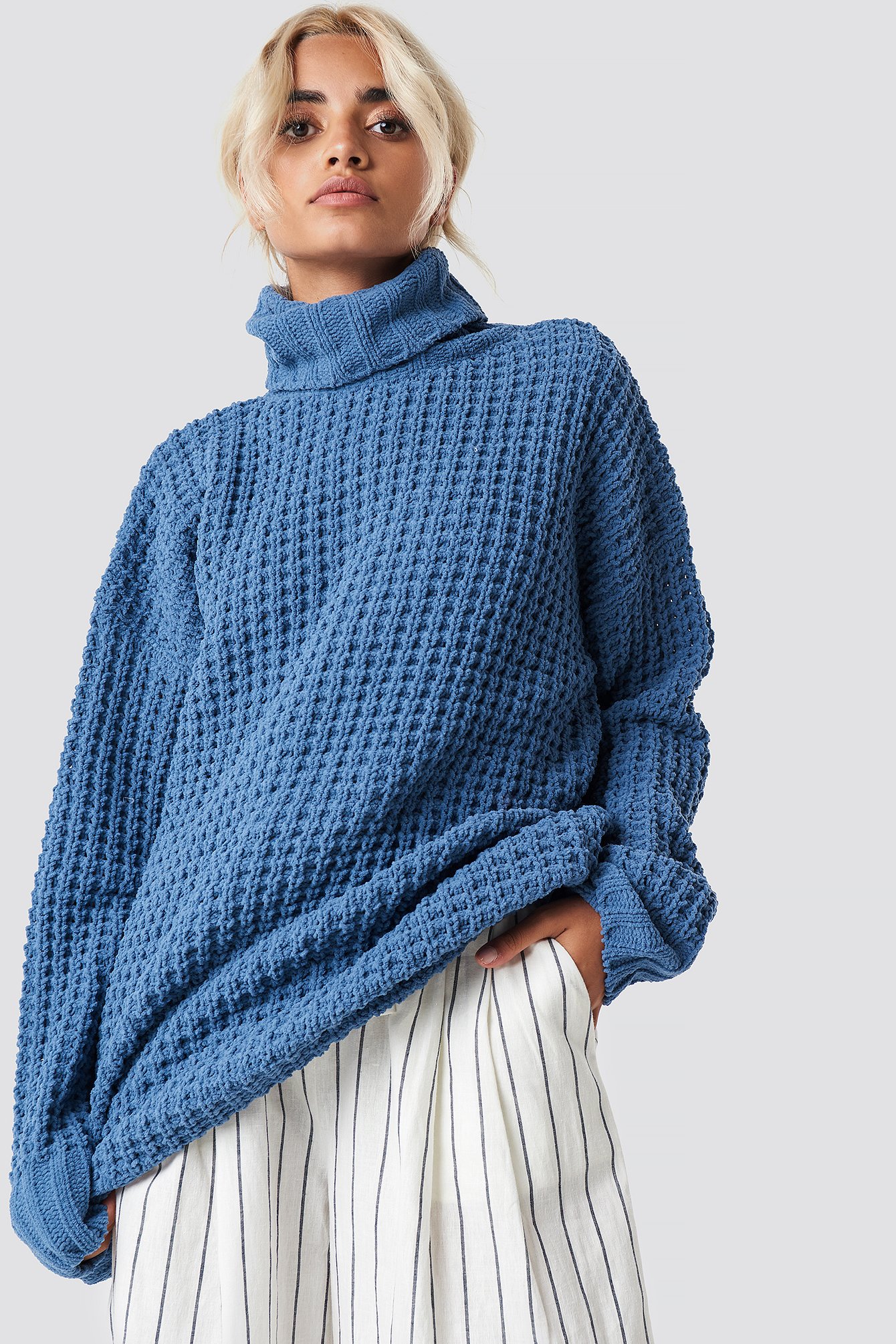 Chunky Oversized Knitted Sweater Blue | na-kd.com