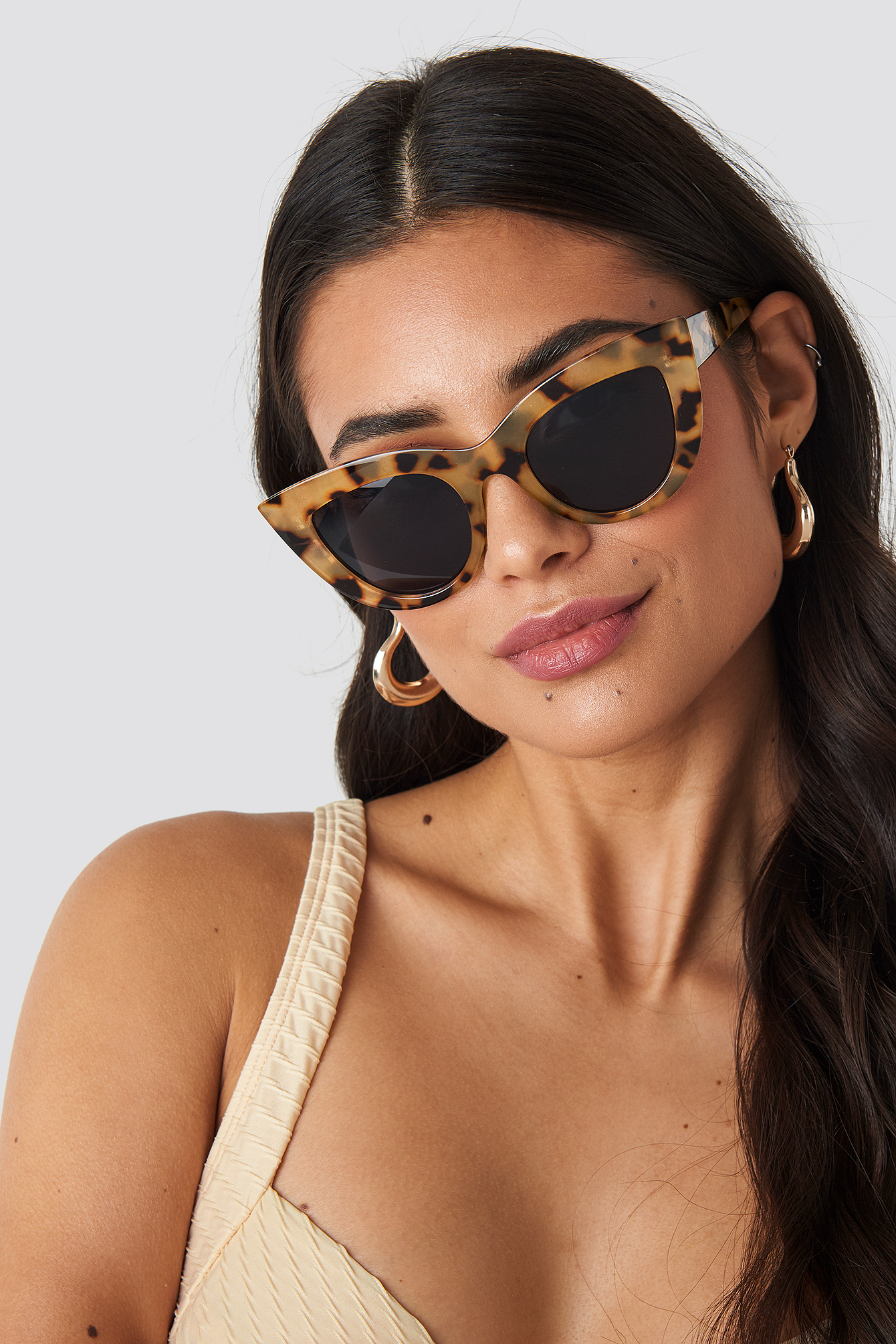 Chunky Pointy Cat Eye Sunglasses Nude Tortoise