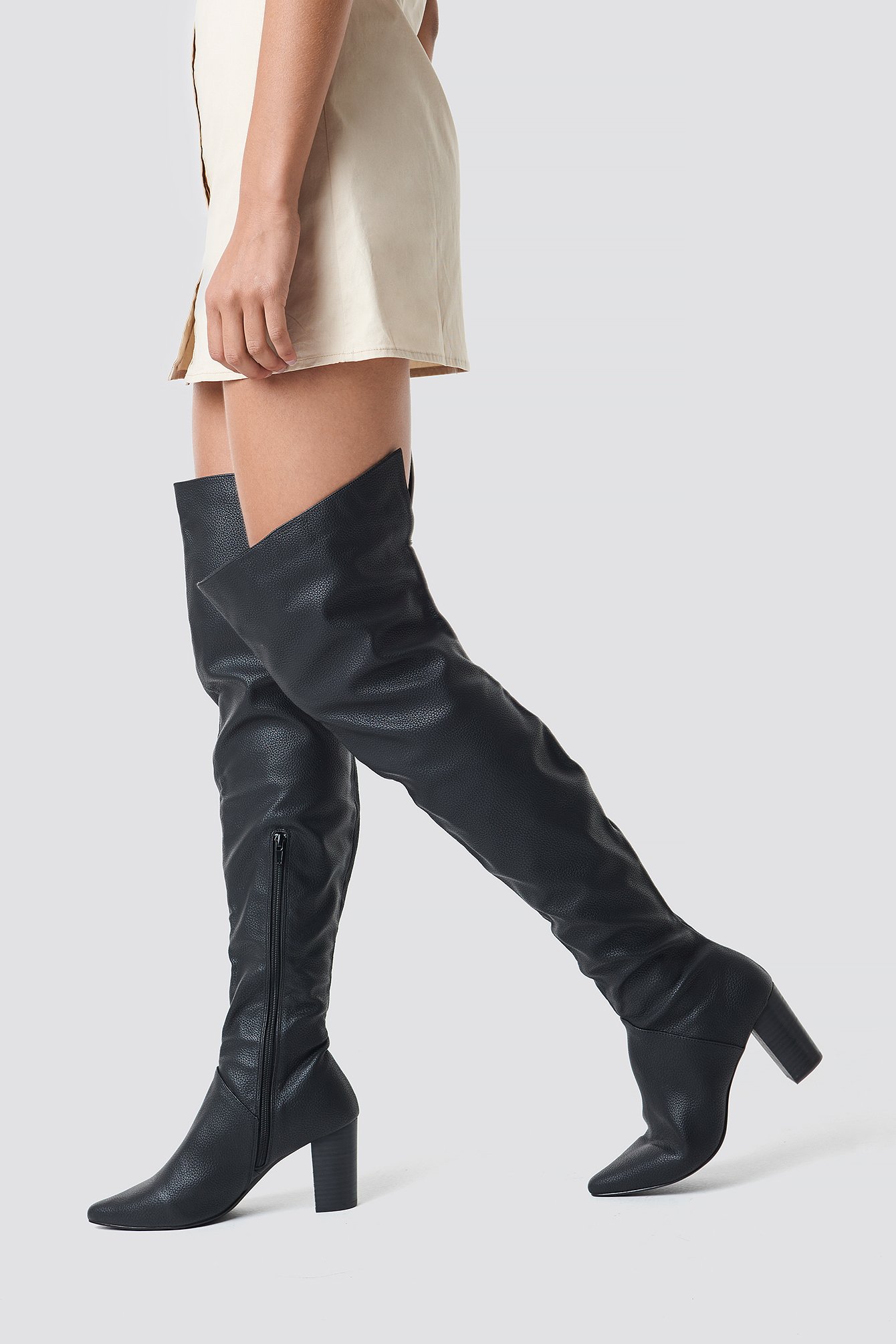 Classic Overknee Boots Black | na-kd.com Classic Overknee Boots Black | na-kd.com - 1340 x 2010 jpeg 886kB