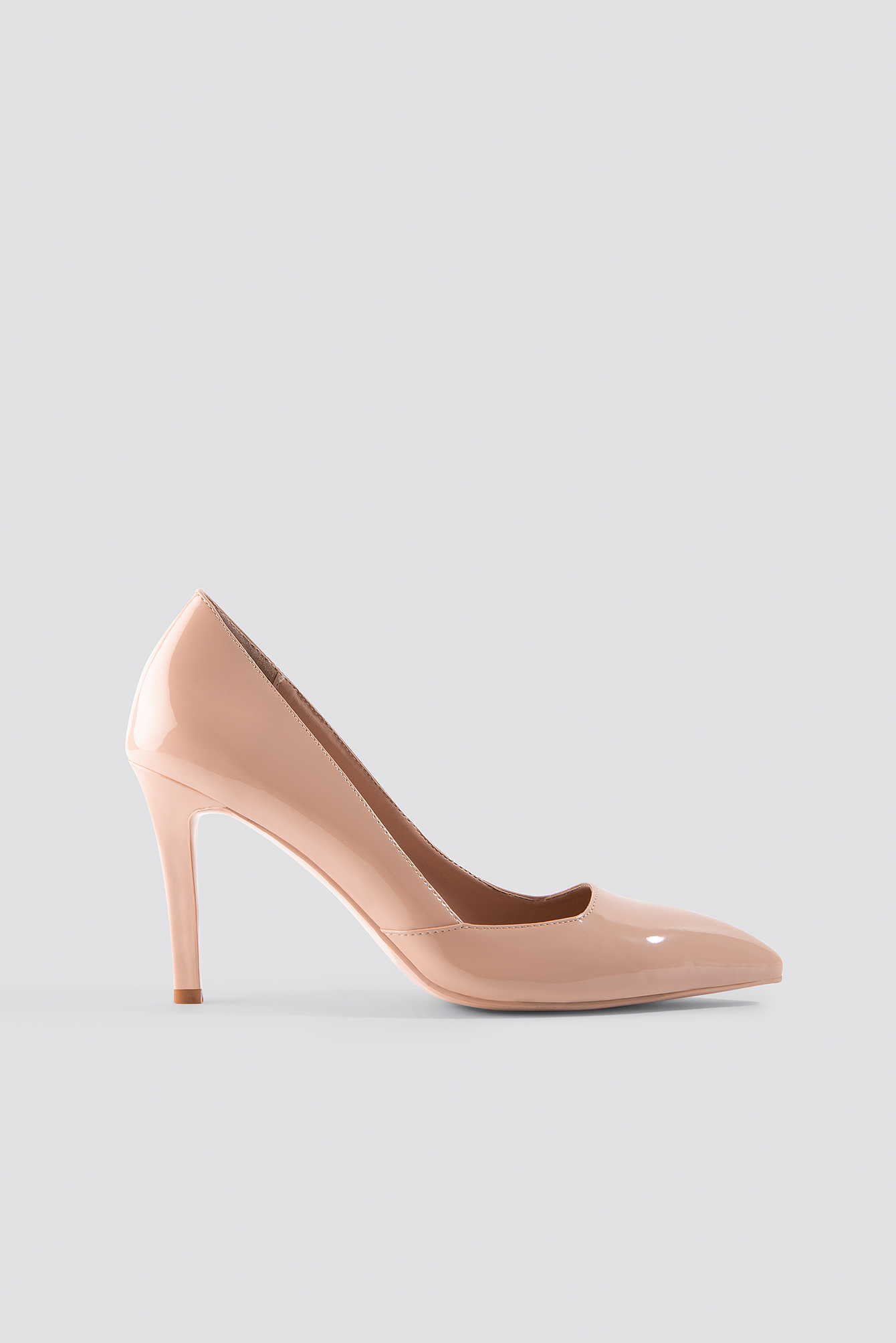Classy Pointy Pumps Nude