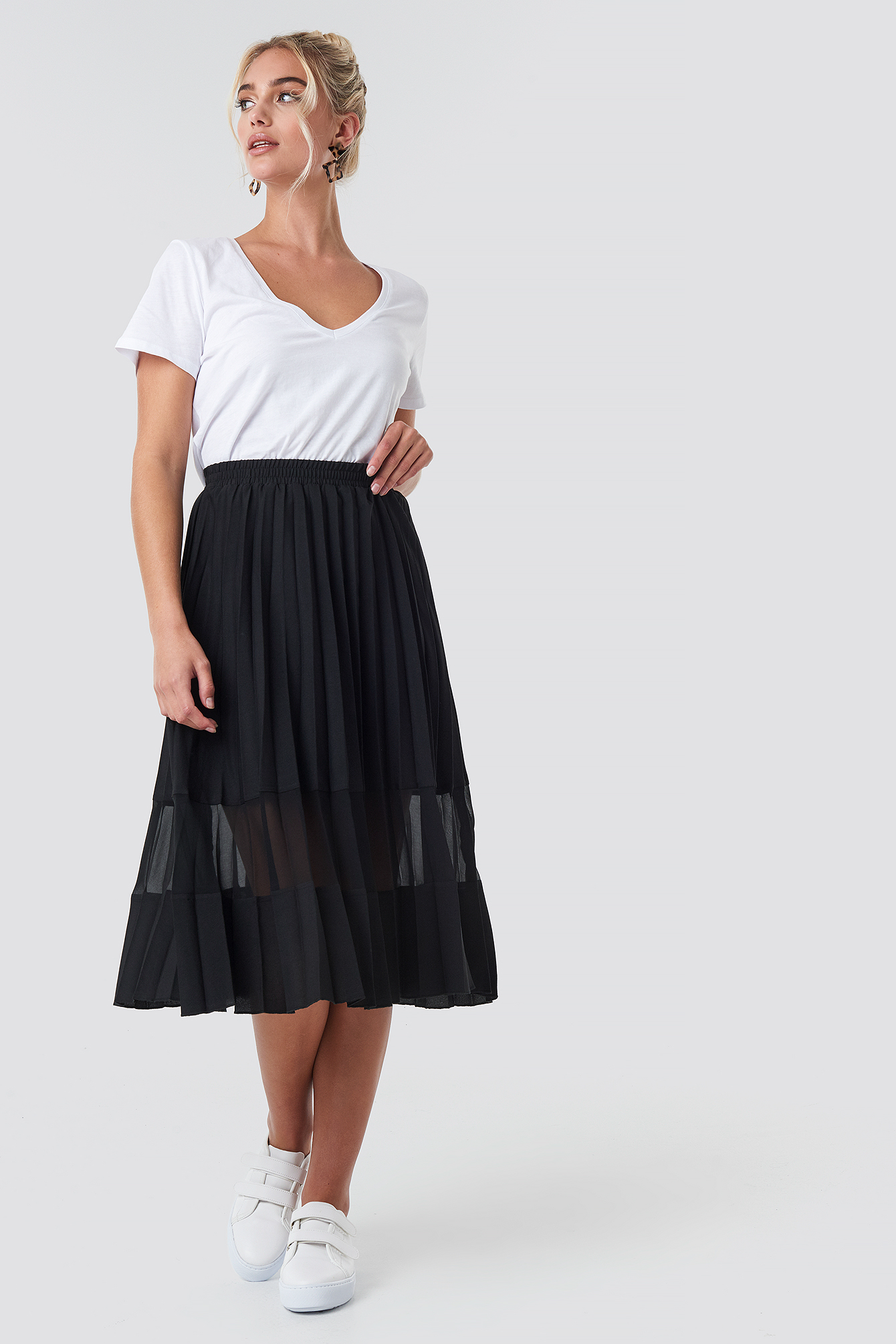 Co-ord Pleated Panel Midi Skirt Black