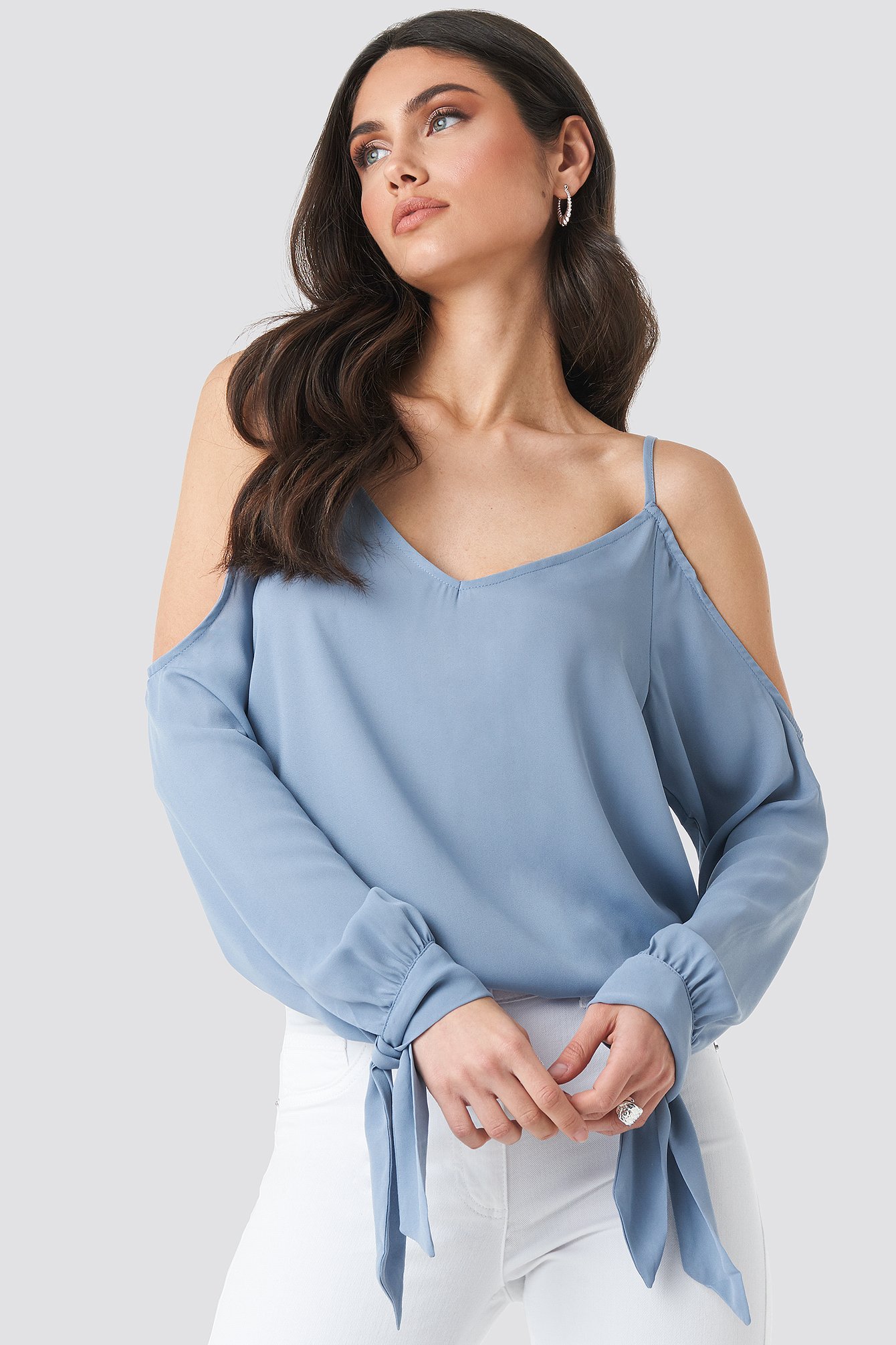 Cold Shoulder Knot Sleeve Top Blue NAKD