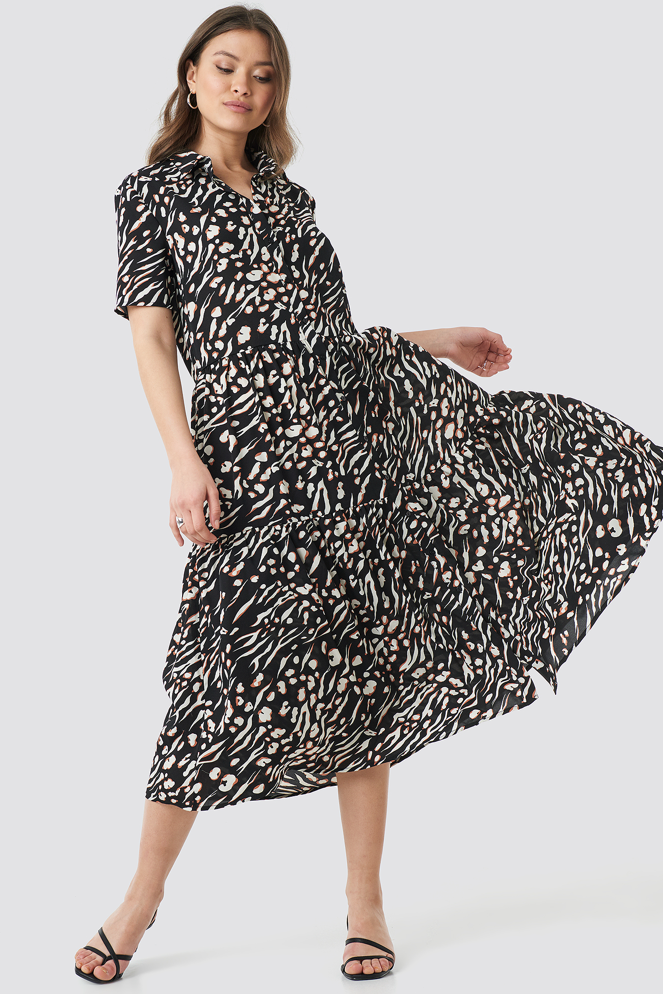 Mode Jurken Midi-jurken Zara Midi-jurk veelkleurig 