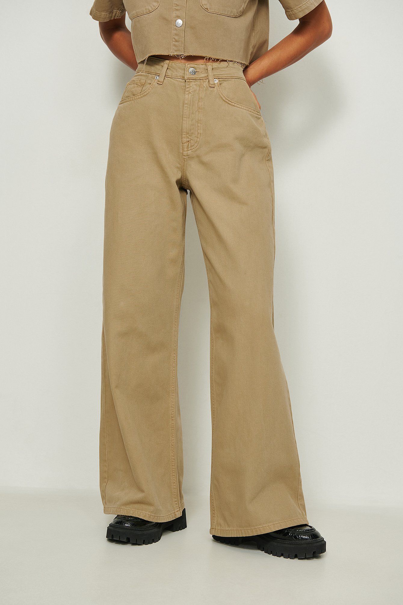 Khaki Colored Soft Rigid Wide Jeans