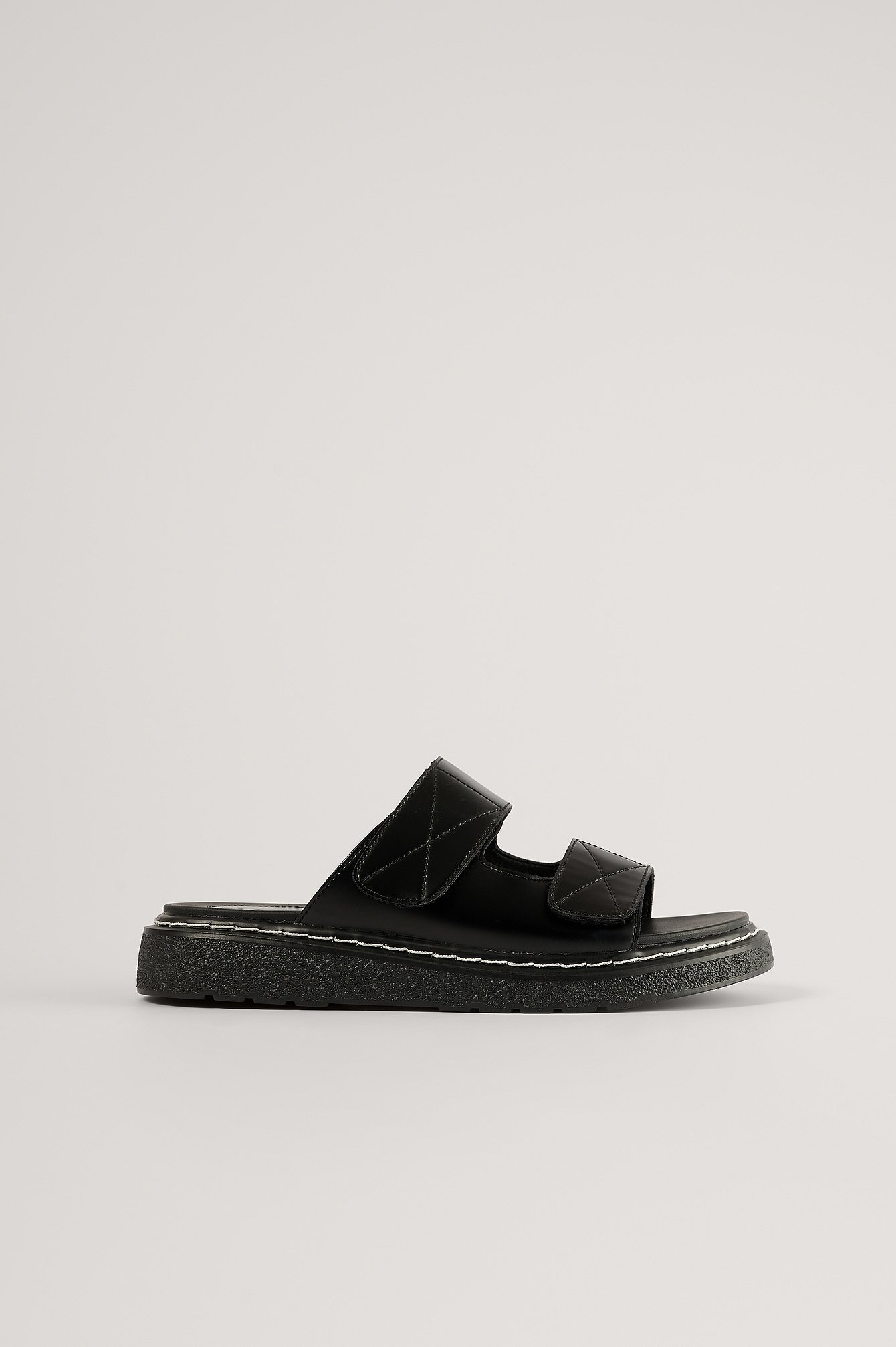 NA-KD Shoes Contrast Stitch Slippers - Black