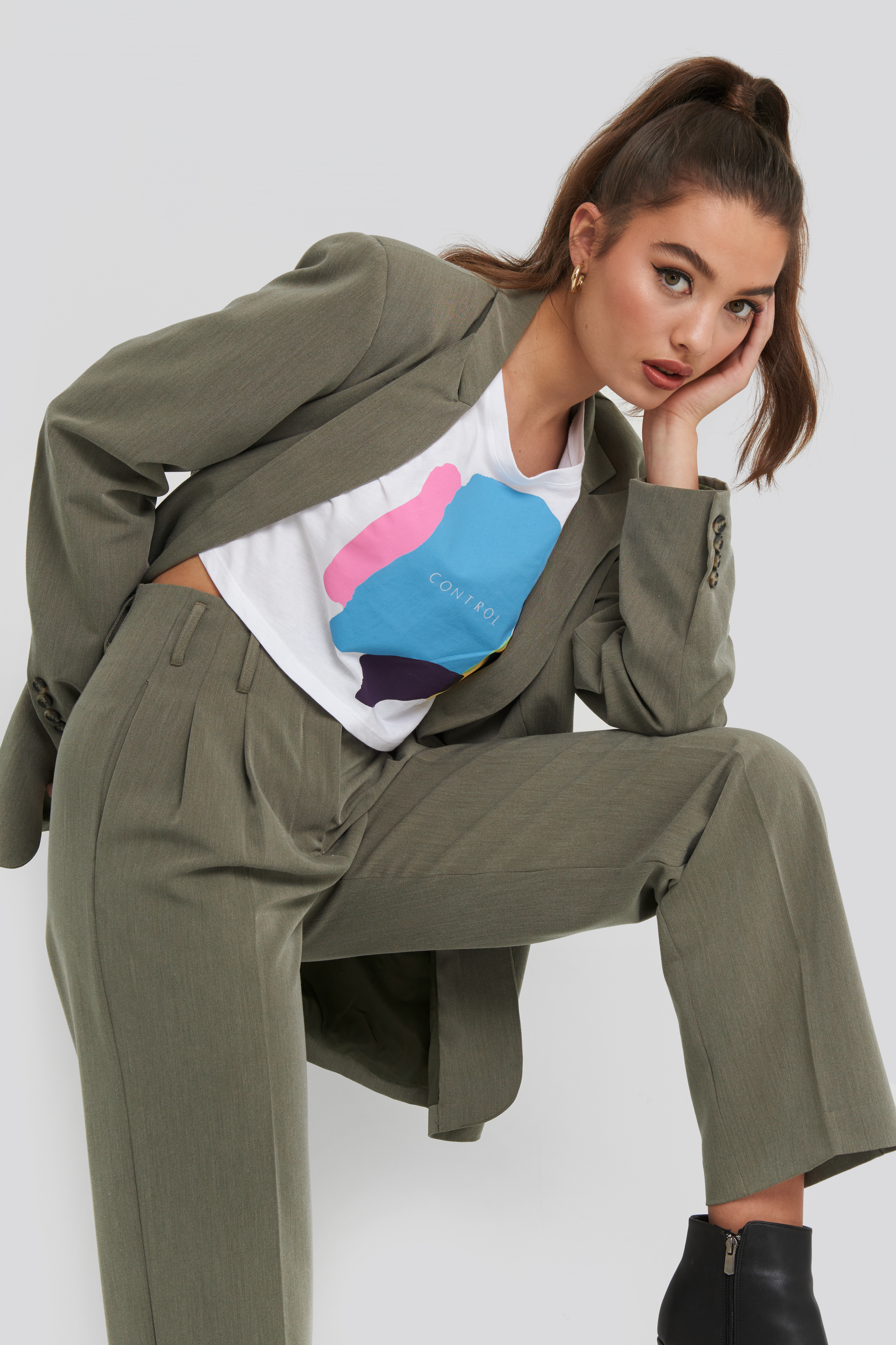 Control Cropped Tee White