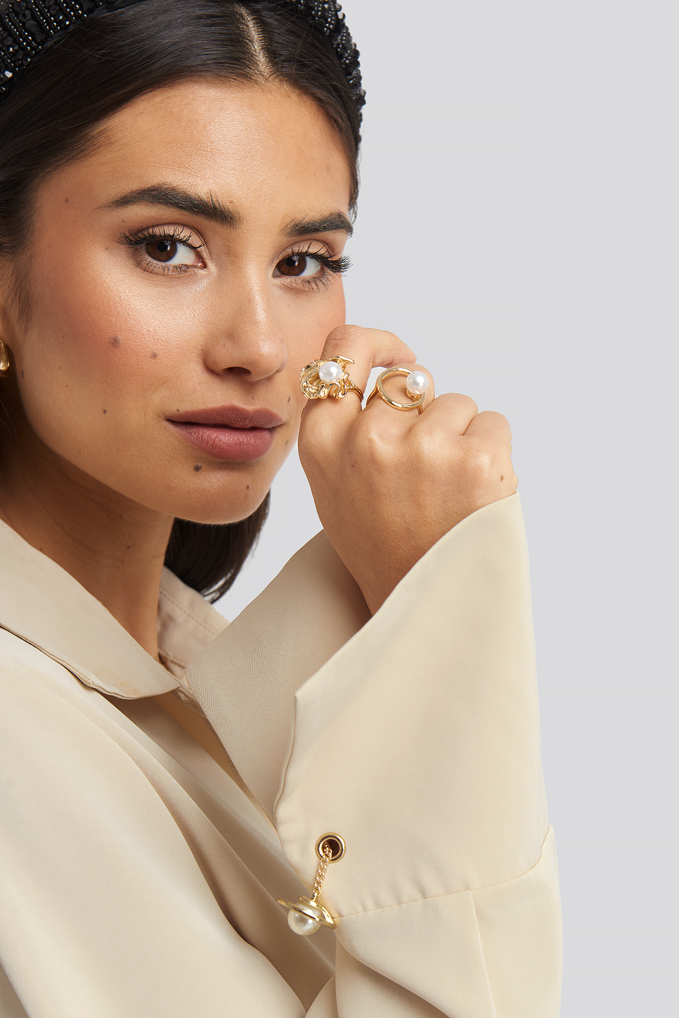 Double Pack Chunky Pearl Rings Gold