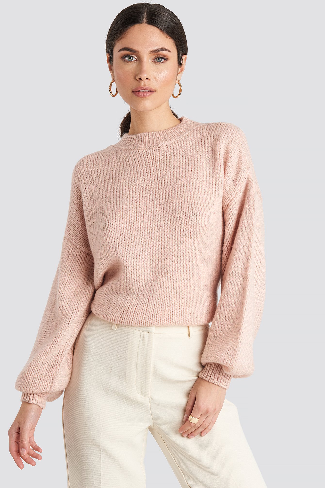 Light Pink Crew Neck Volume Sleeve Knitted Sweater