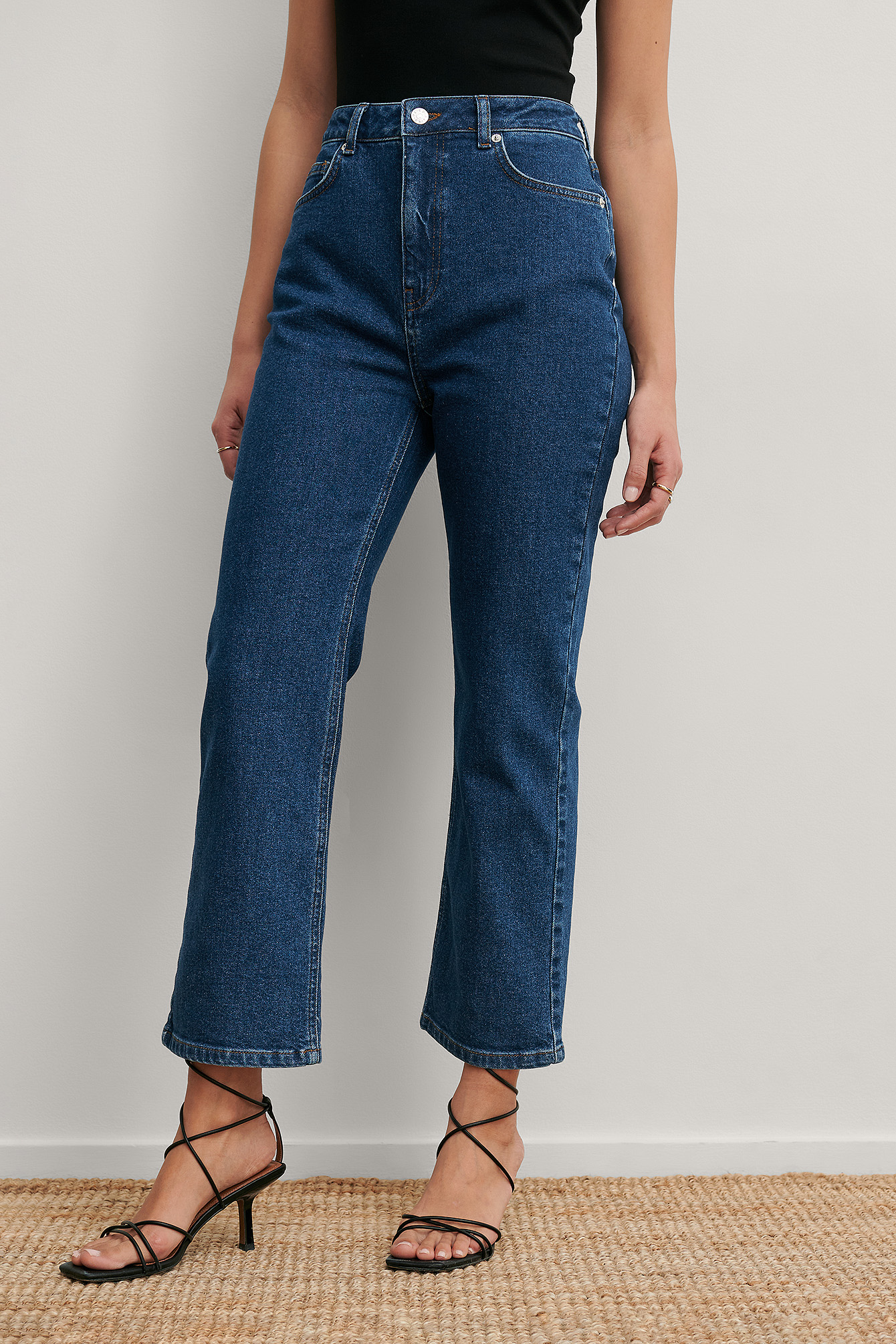 Dames Kleding voor voor Jeans voor 7/8 en cropped jeans Prada Cropped Hoodie in het Blauw 