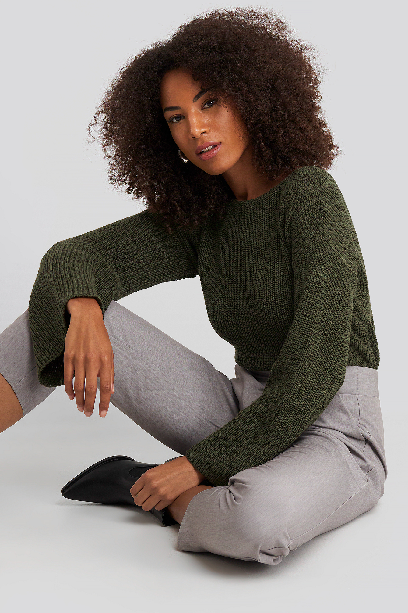 Green Round Neck Long Sleeve Knit Sweater main image 0