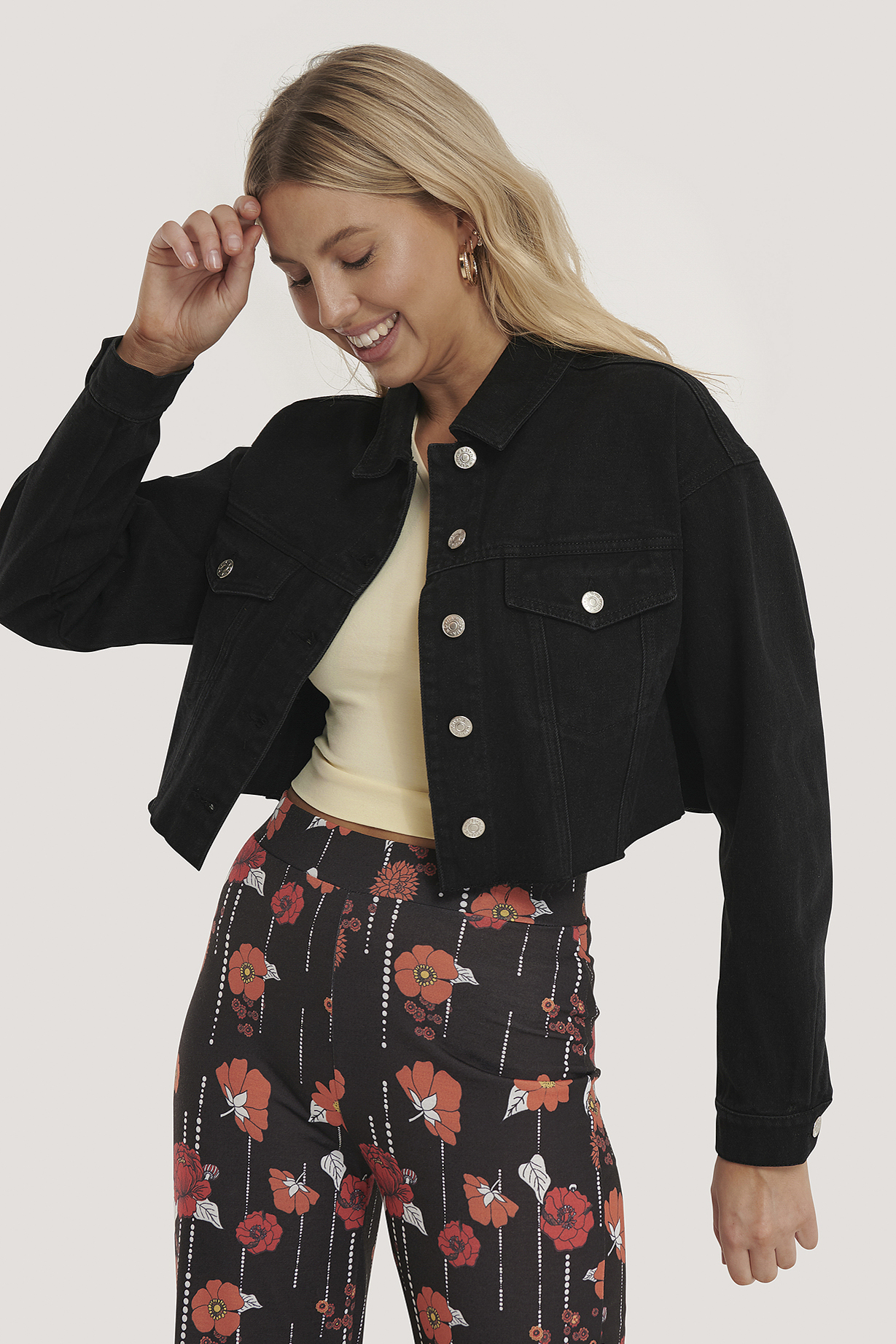 cropped raw hem denim jacket