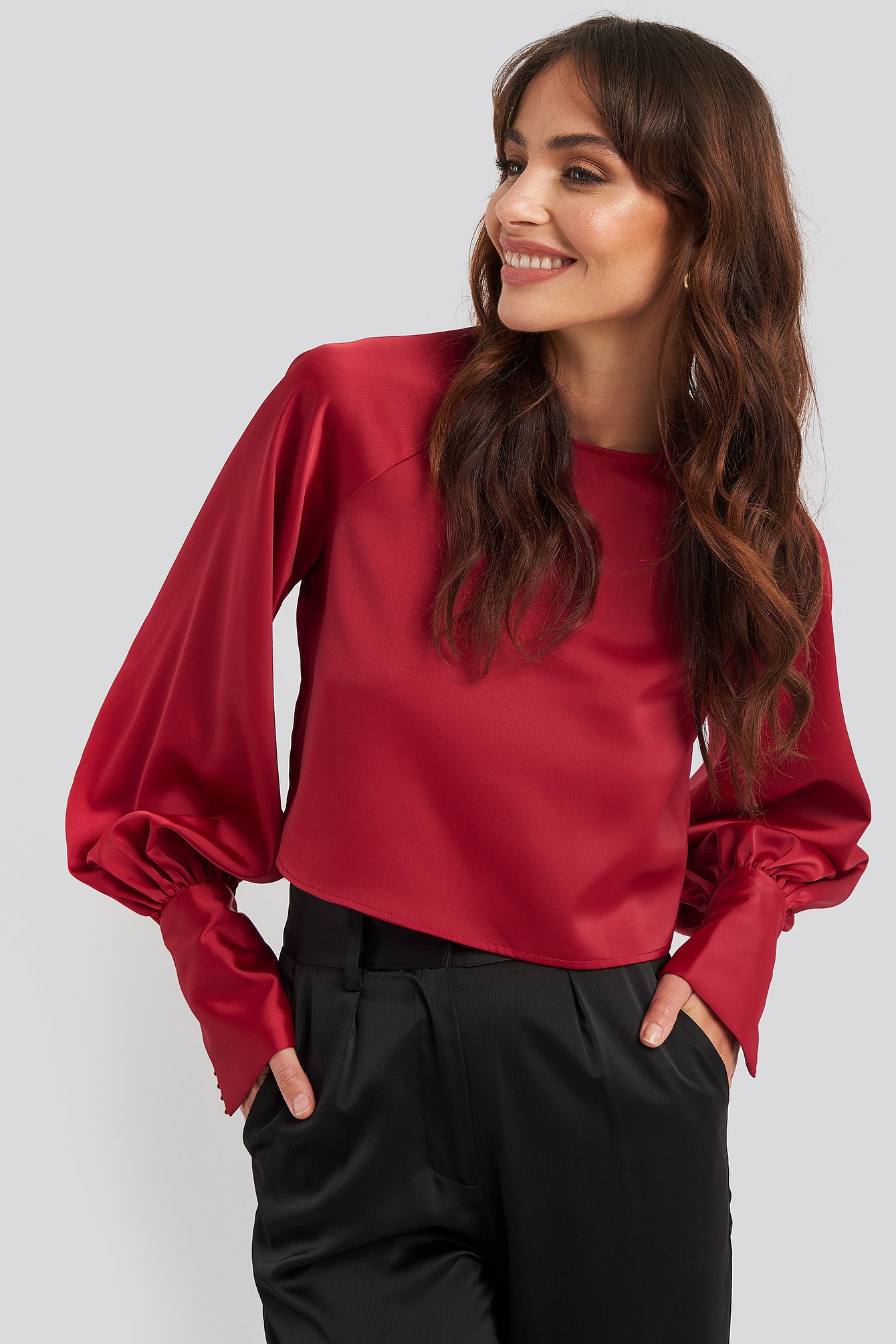 Cropped Satin Balloon Sleeve Blouse Red
