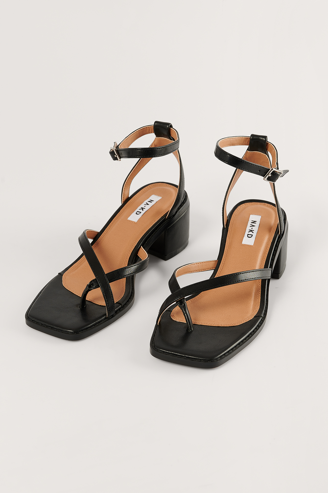 Black Crossed Toe Strap Sandals