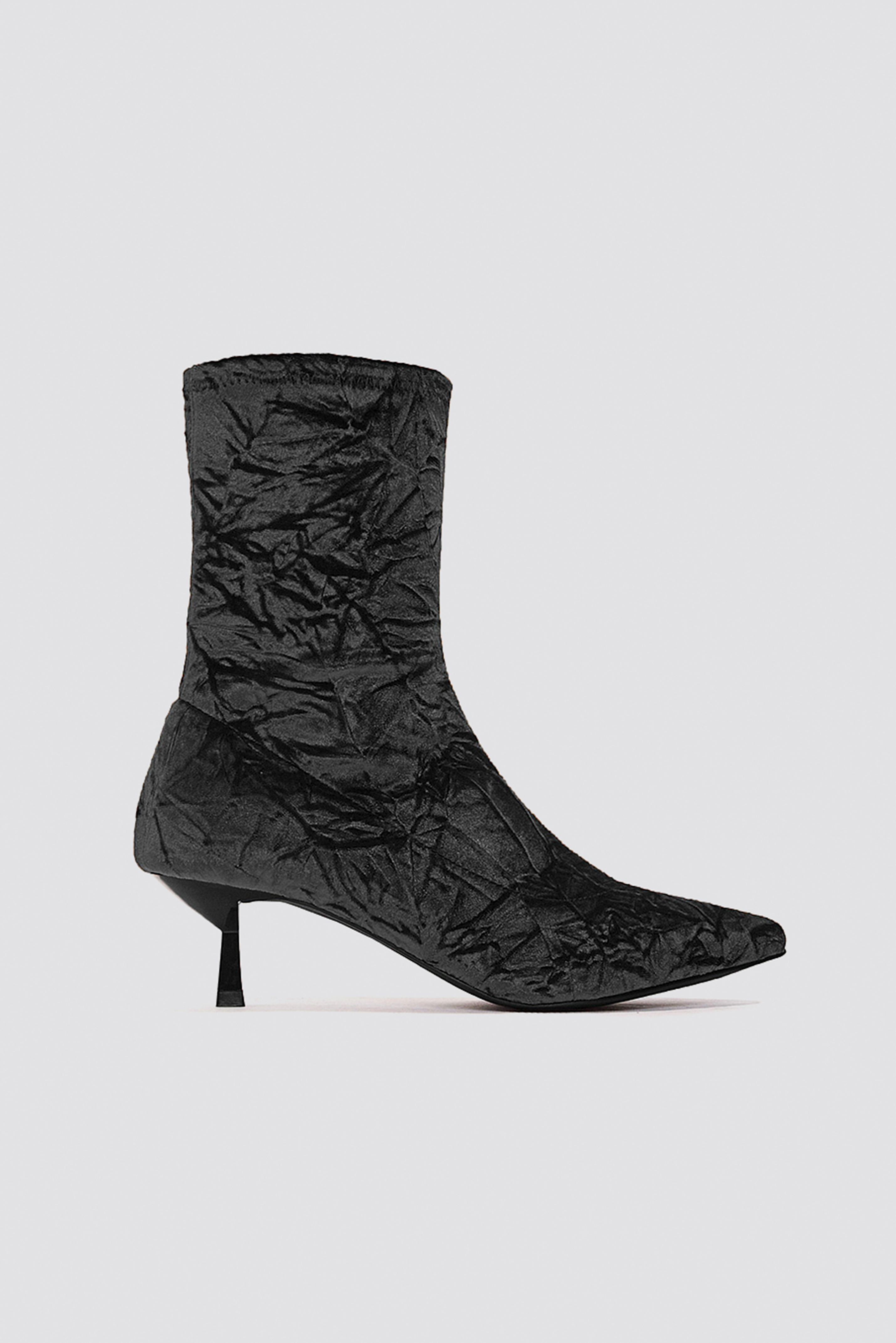 Crushed Velvet Sock Boot Black | NA-KD