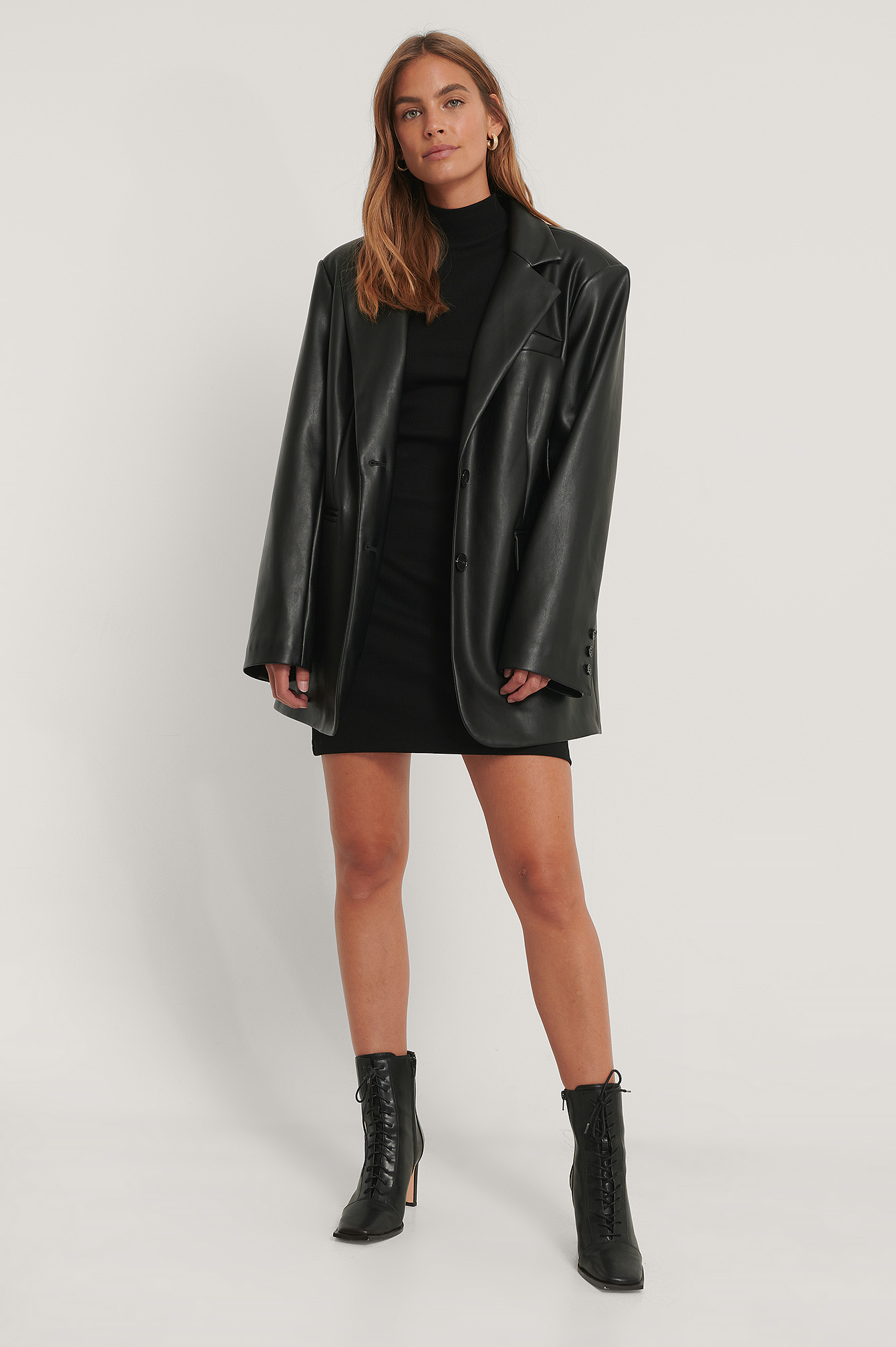 Deep Back Ribbed Dress Black | na-kd.com