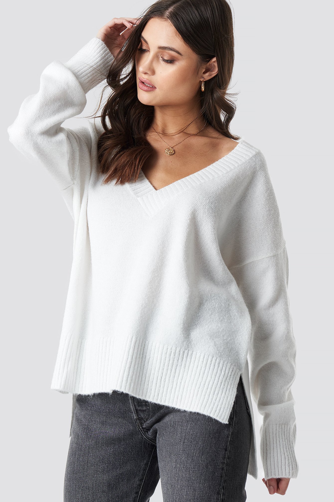 Deep V-neck Oversized Sweater White | na-kd.com