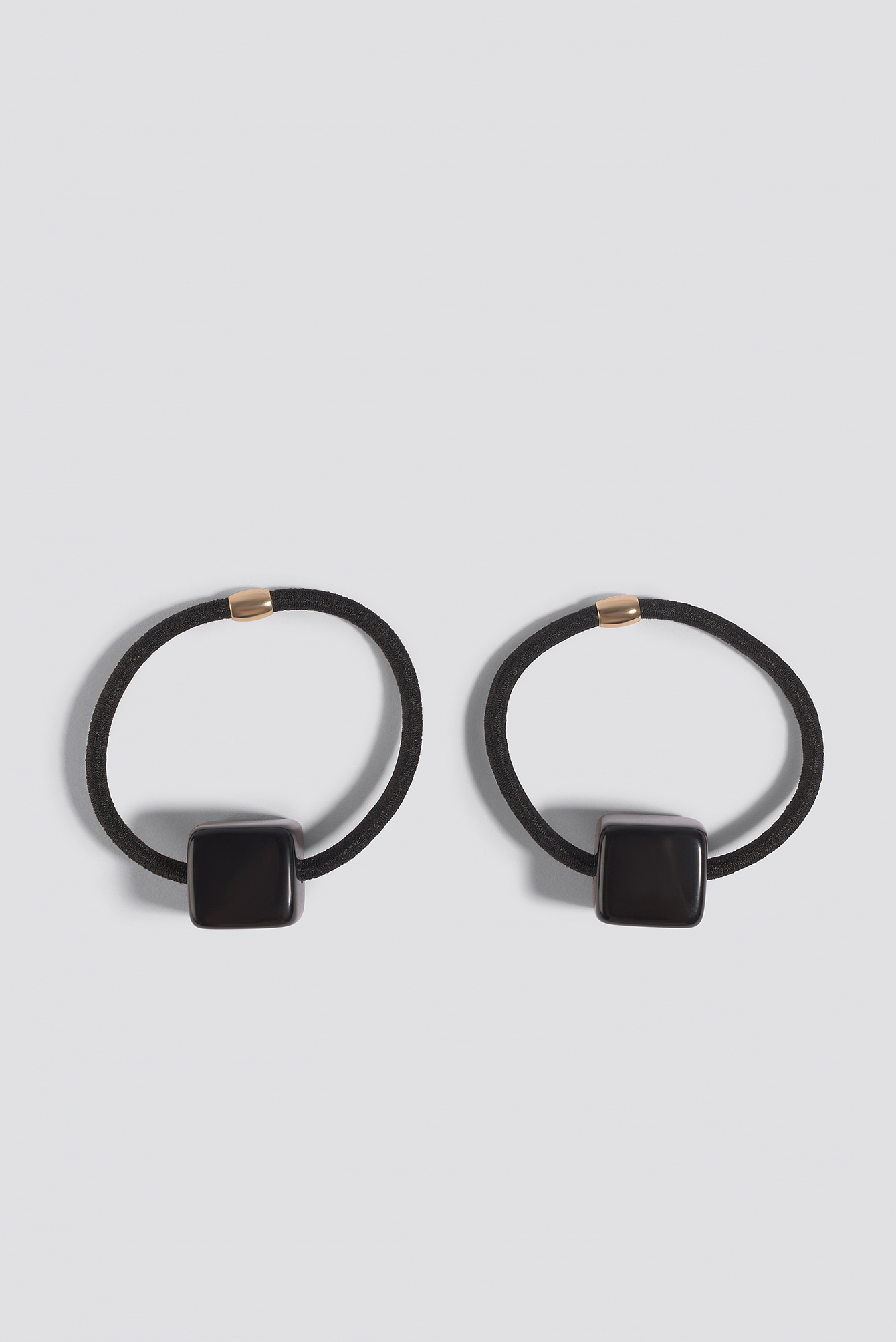 Dice Detailed Hairbands (2-Pack) Black