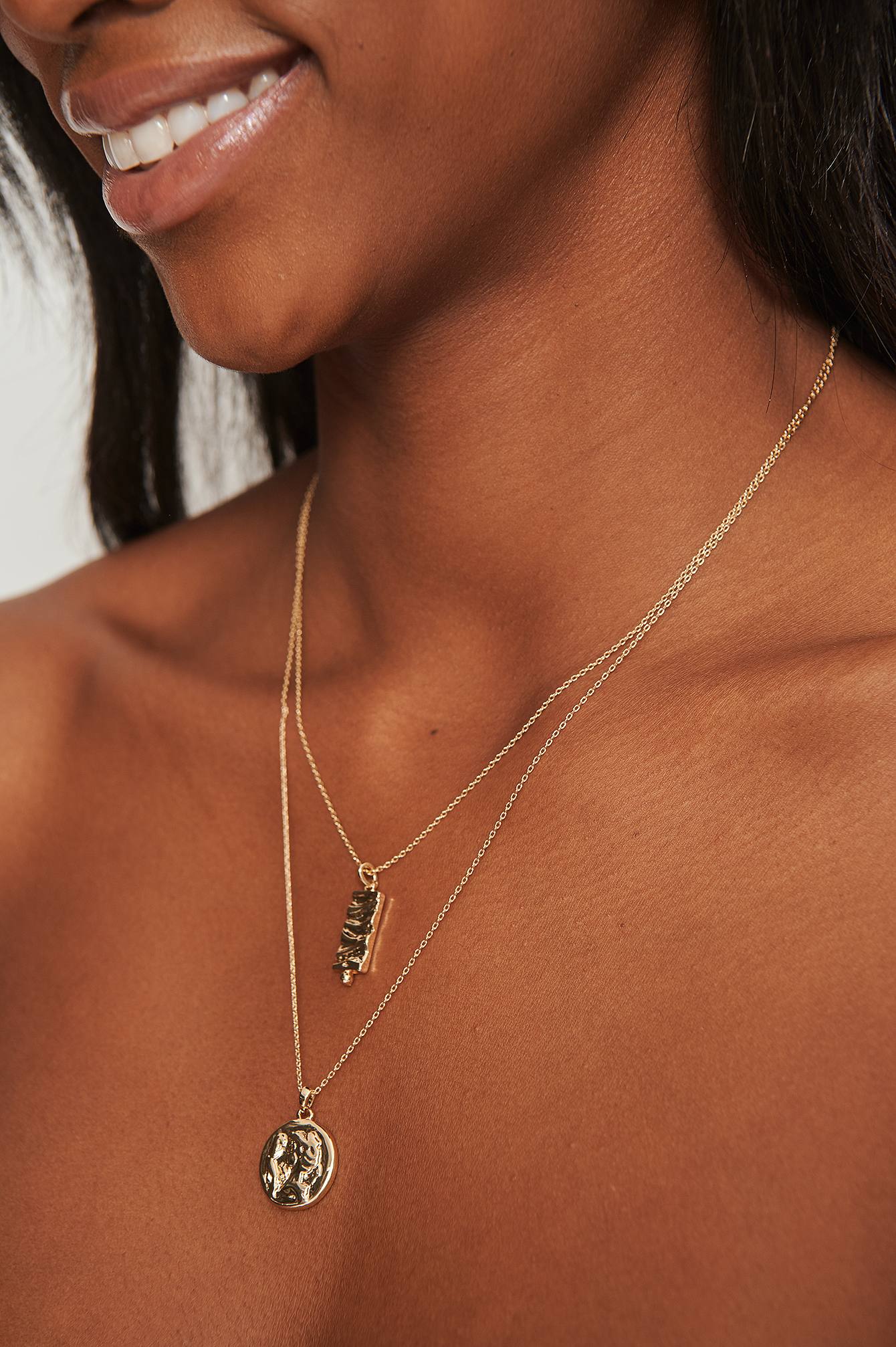 Double Hanging Pendant Necklace Gold 