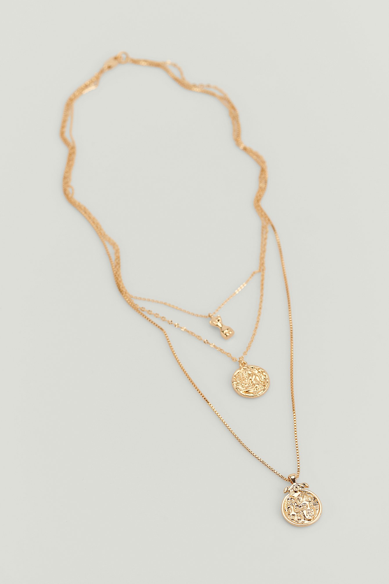 Gold Collana con pendente e catena tripla
