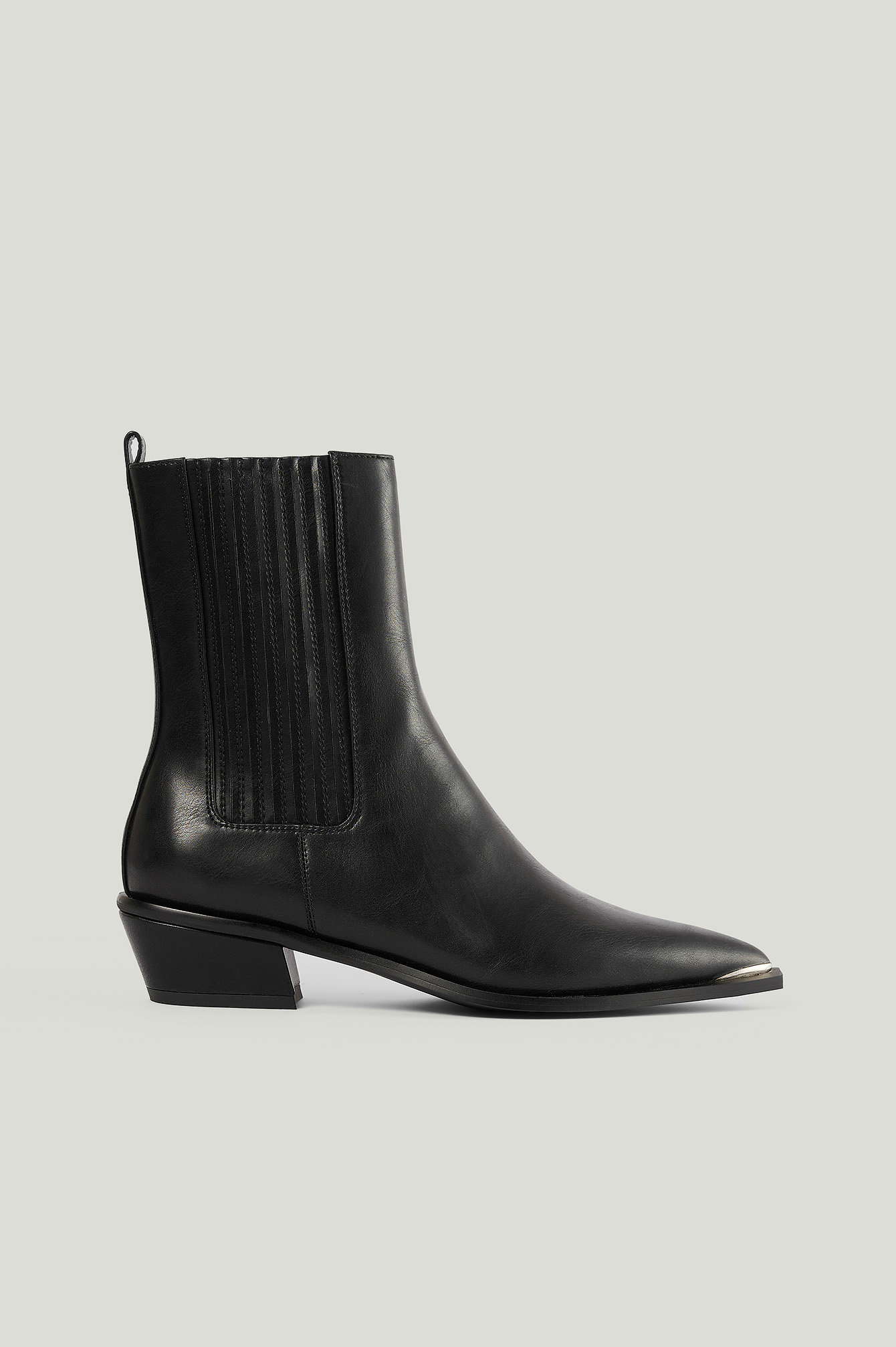 Edgy Western Chelsea Boots Black | NA-KD