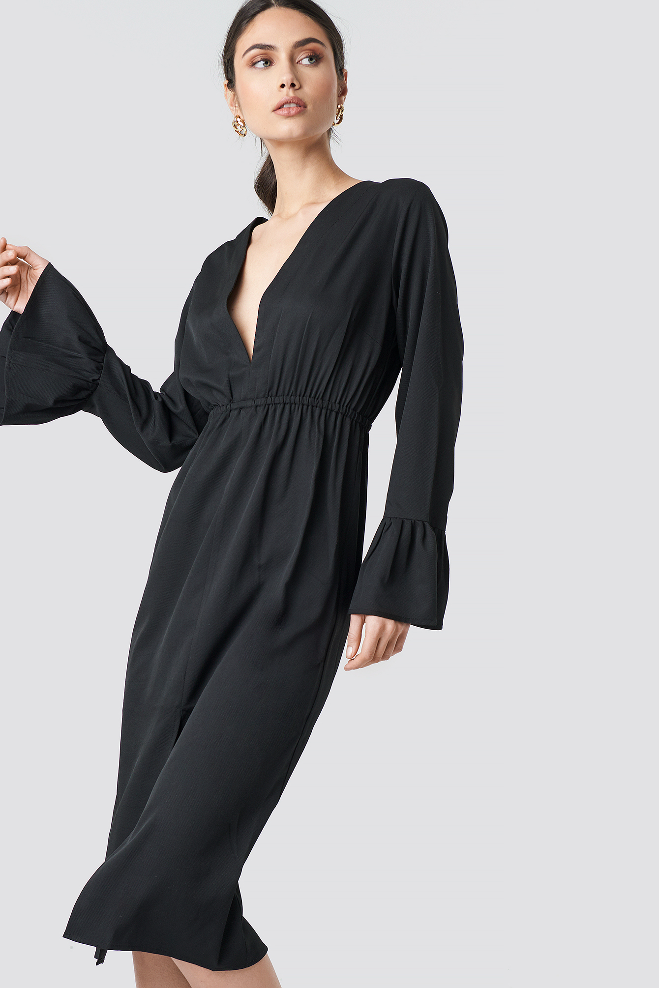 Elastic Waist Flute Sleeve Dress Black
