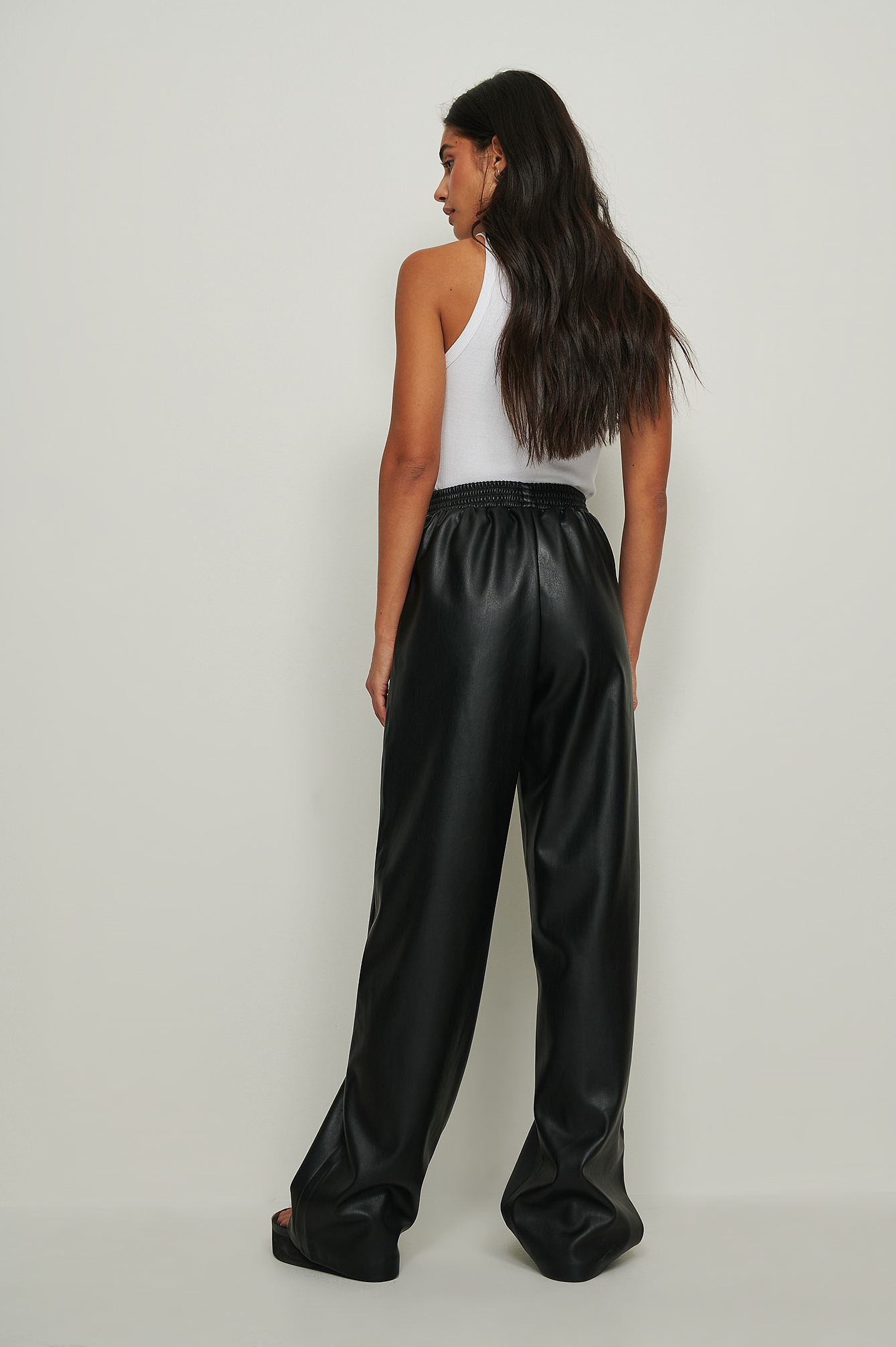Elastic Waist PU Trousers Black | na-kd.com