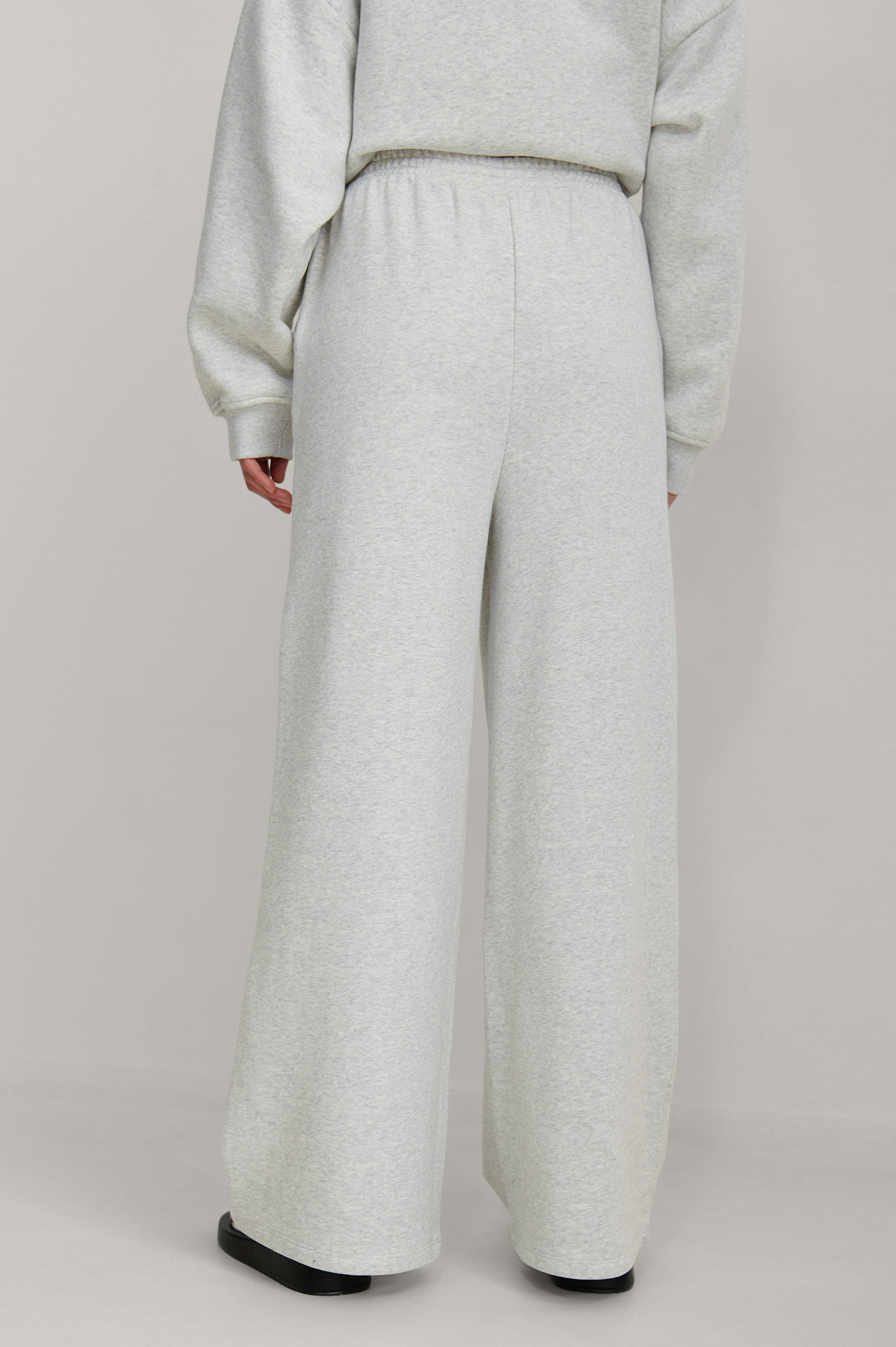 Los pantalones de Bershka de chándal que no te quitarás - Los pantalones