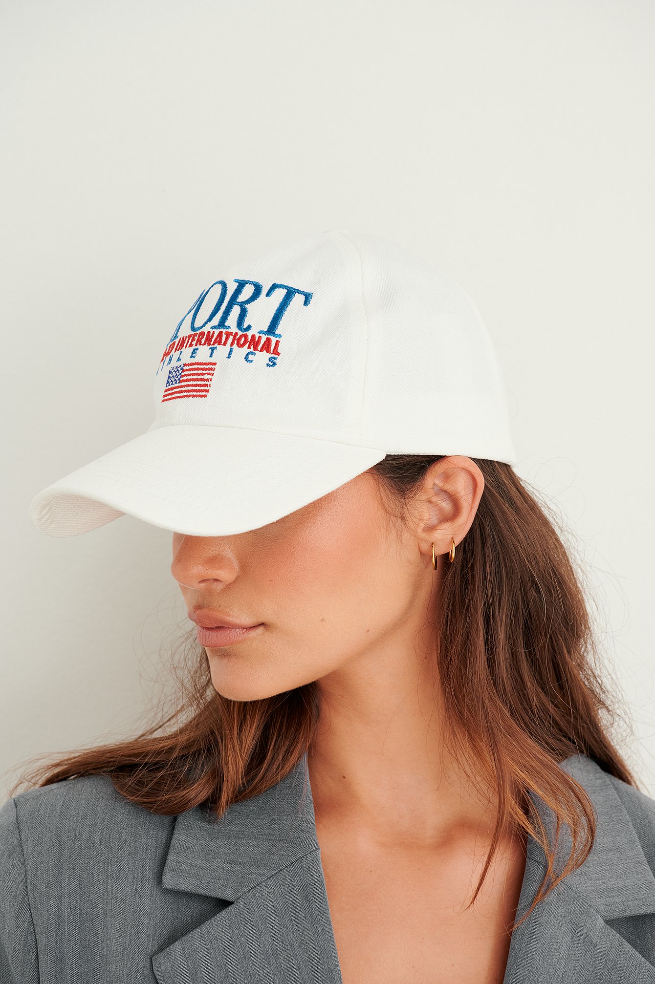 White/Blue Ekologiczna haftowana czapka baseballowa