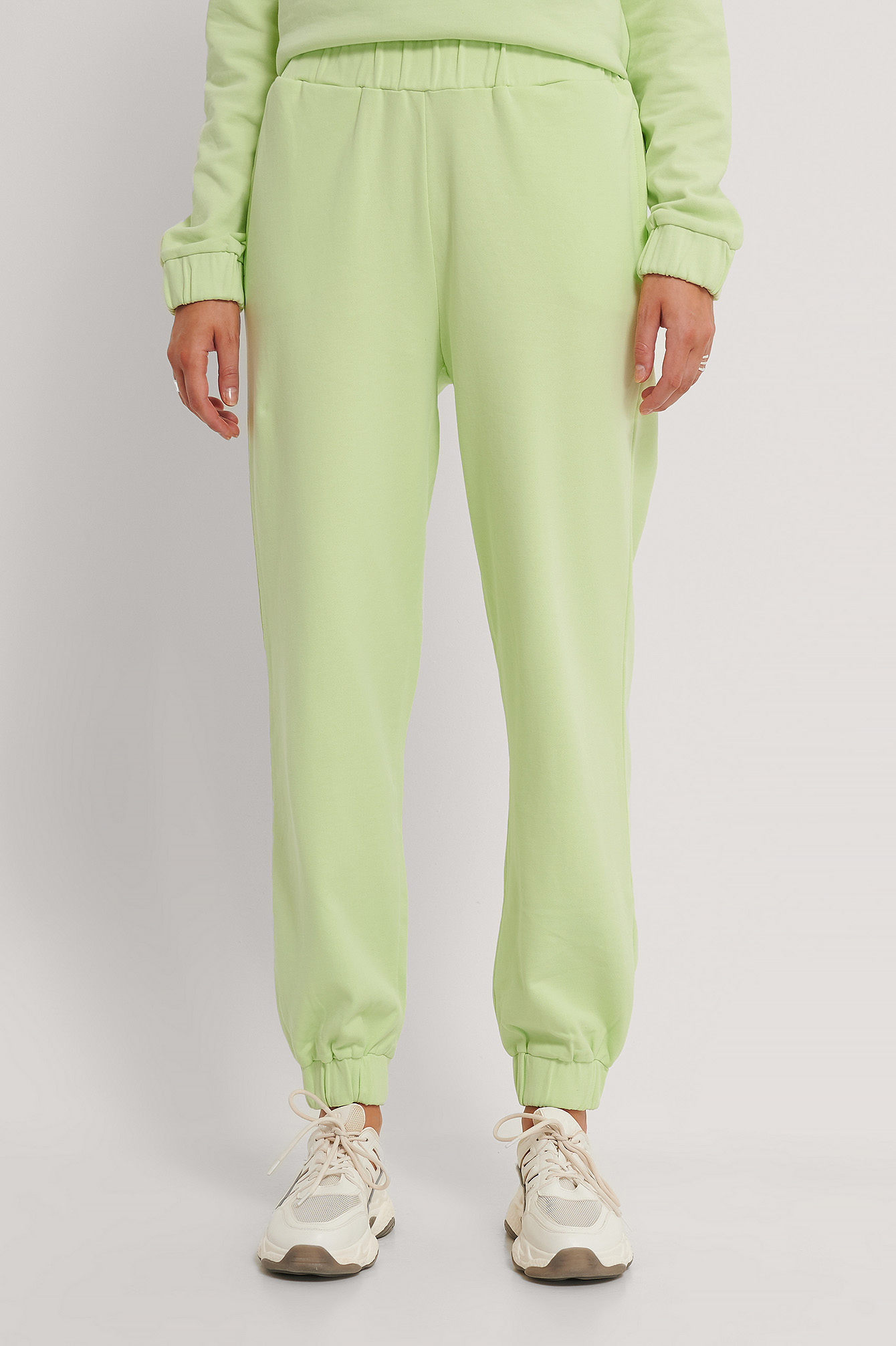 Soft Sweatpants Green | na-kd.com