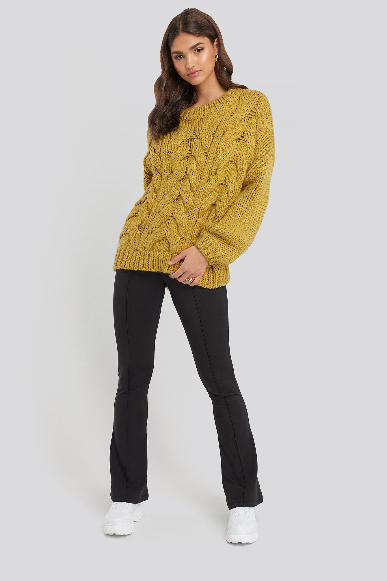 Exposed Seam Flare Leggings Black