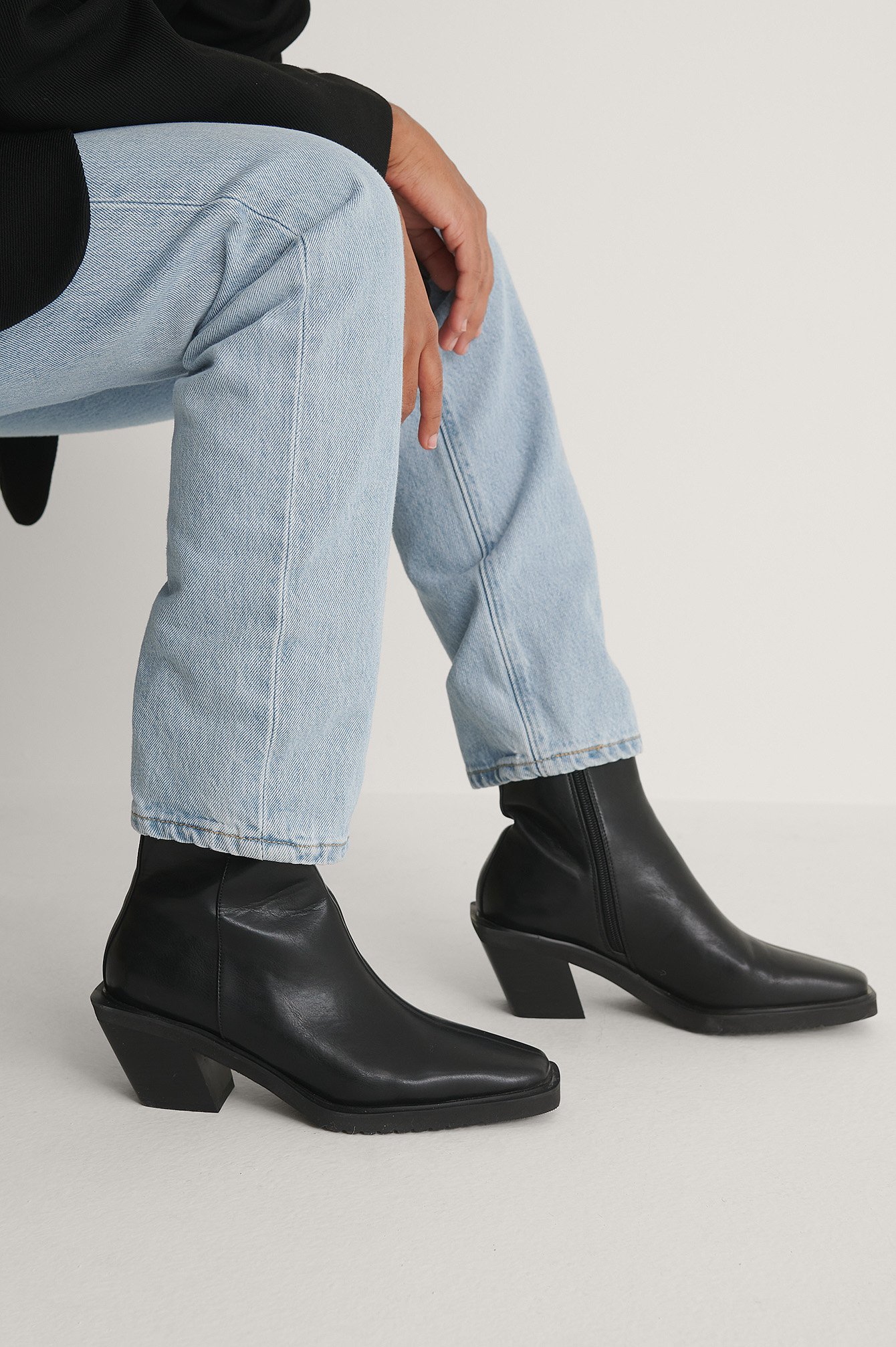 Black Extended Welt Western Boots