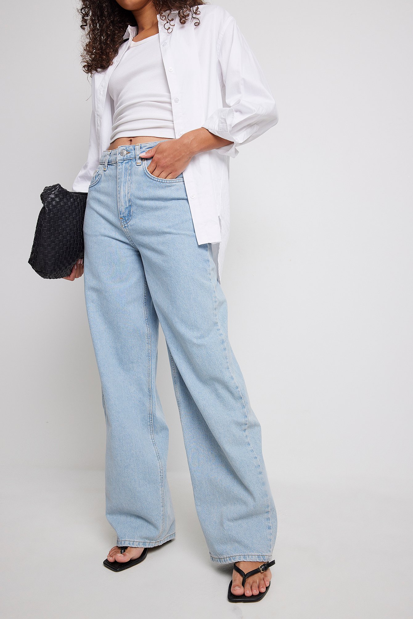 na-kd -  Organische Denim-Jeans mit weiten Beinen und hoher Taille - Blue