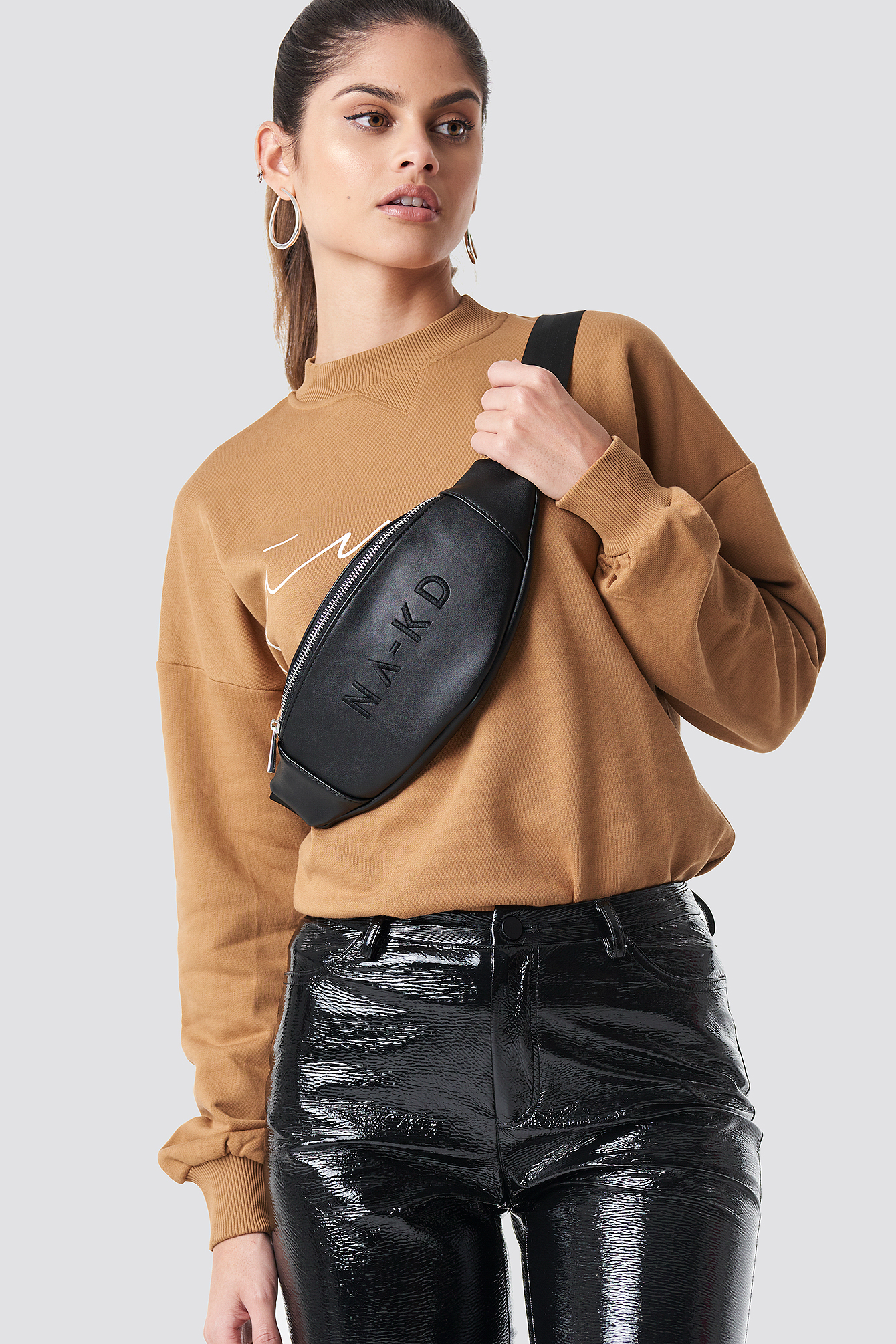 na-kd fanny pack na-kd.com