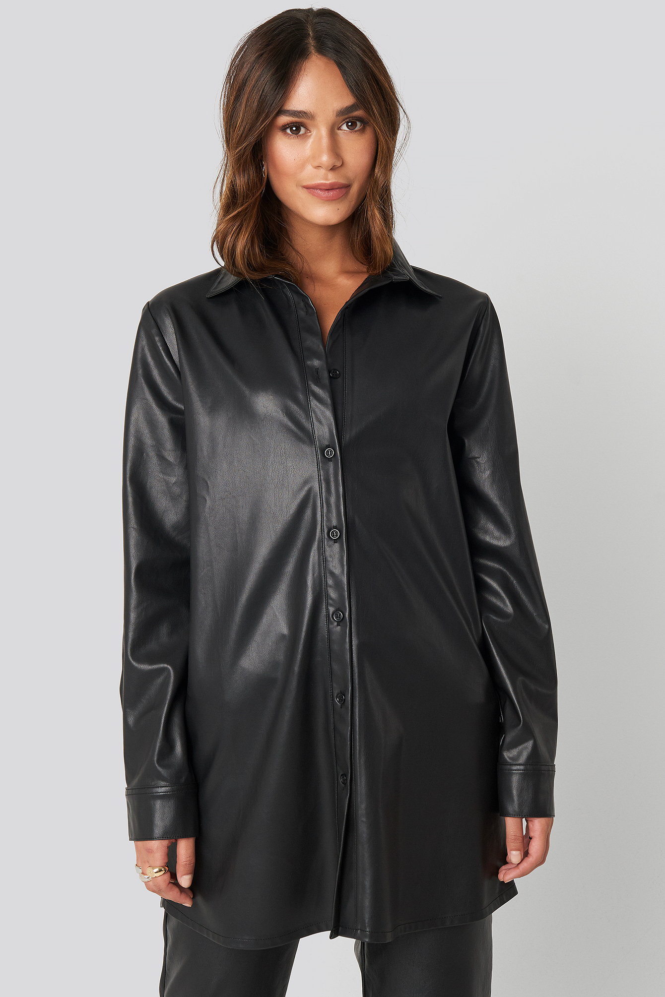 NEW RICH FAUX LEATHER SHIRT / BLK
