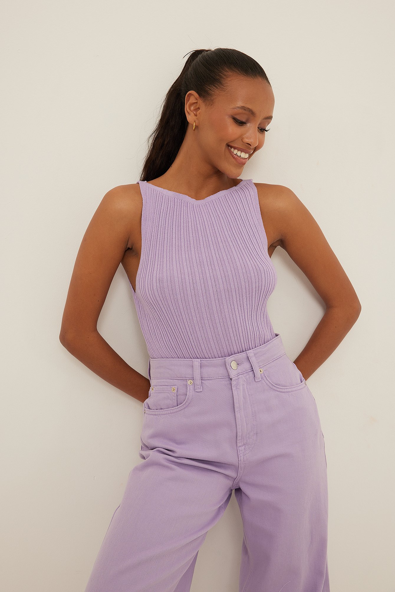 Light Lilac Fine Knitted Sleeveless Top