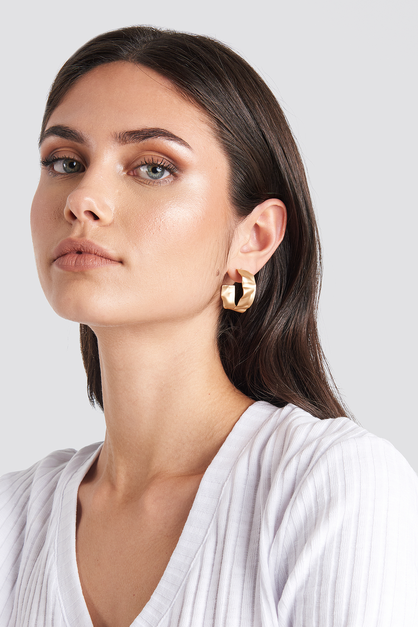 Flat Hammered Uneven Hoops Gold