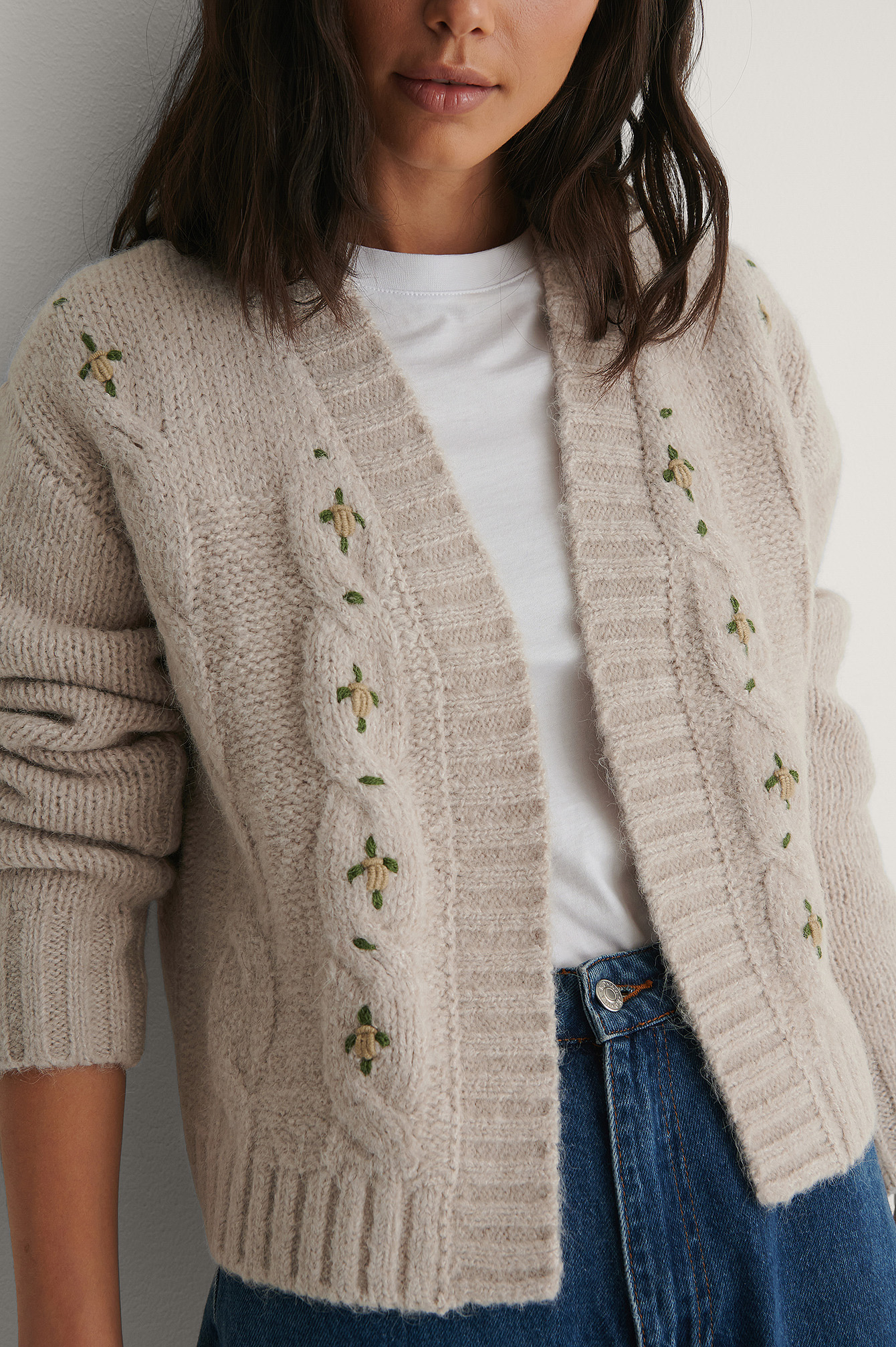 Flower Embroidery Knitted Cardigan Grey 