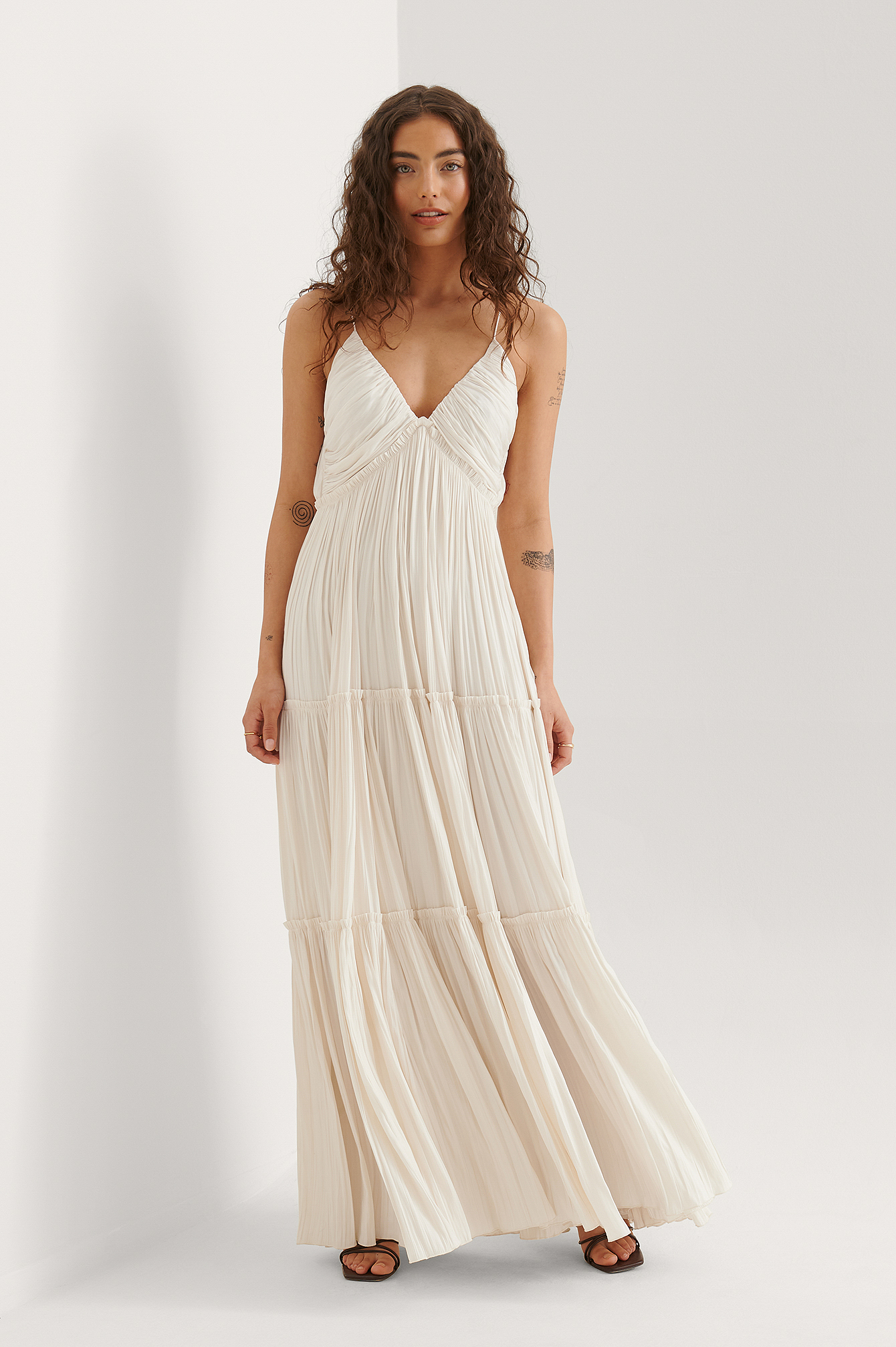 Na-kd Flowy Maxi Dress - Offwhite In White | ModeSens Na-kd Flowy Maxi Dress - Offwhite In White | ModeSens