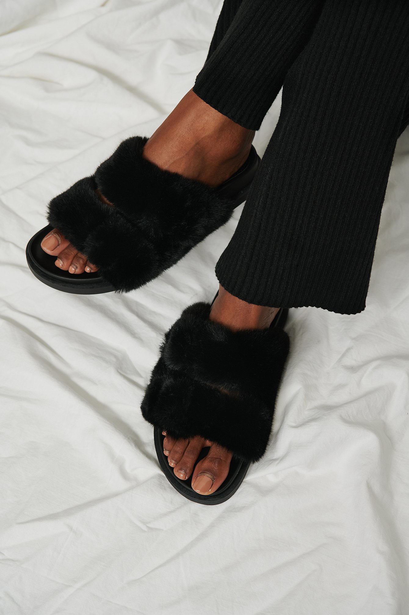 Black Fluffy Buckle Sandals