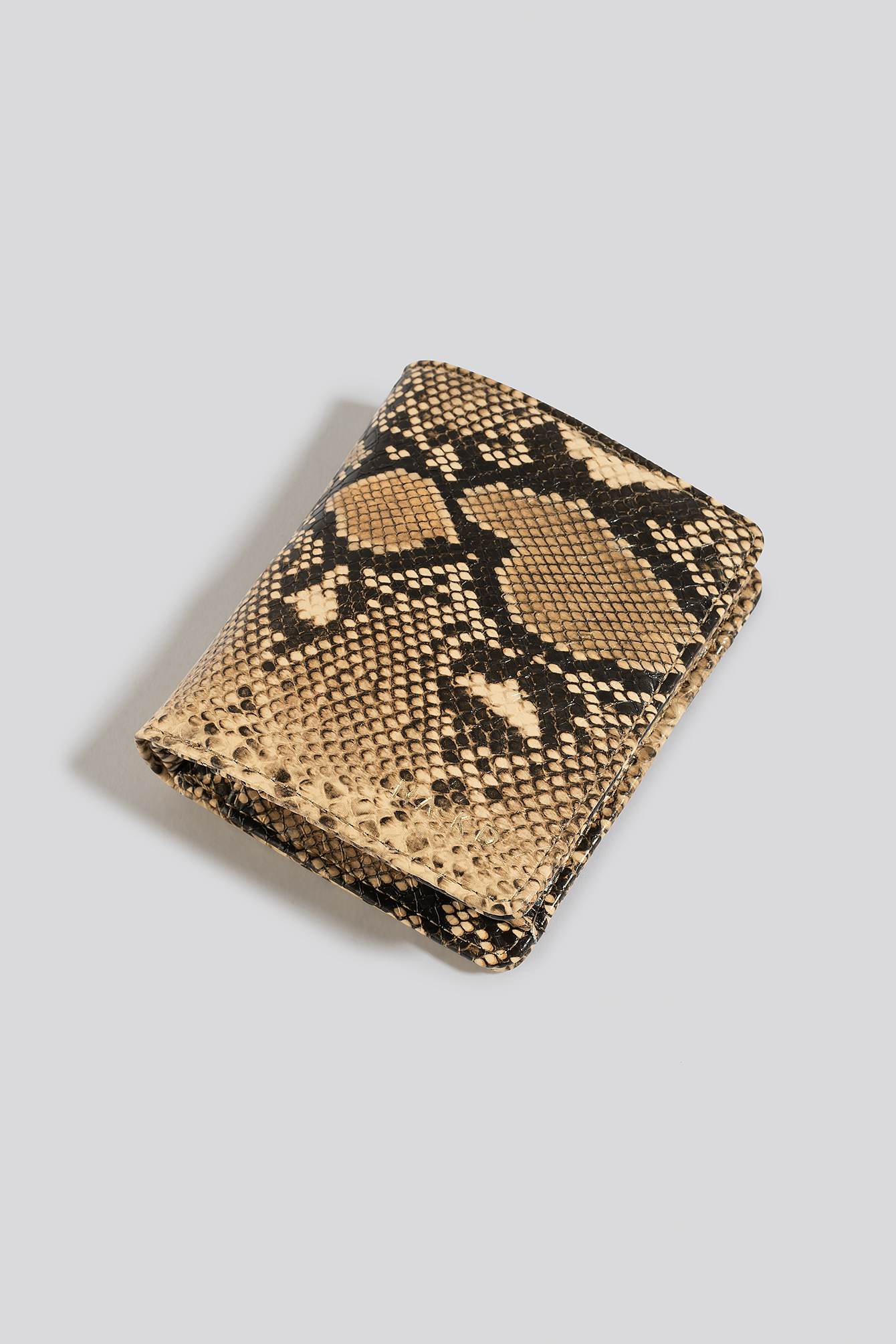 Folded Wallet Snake