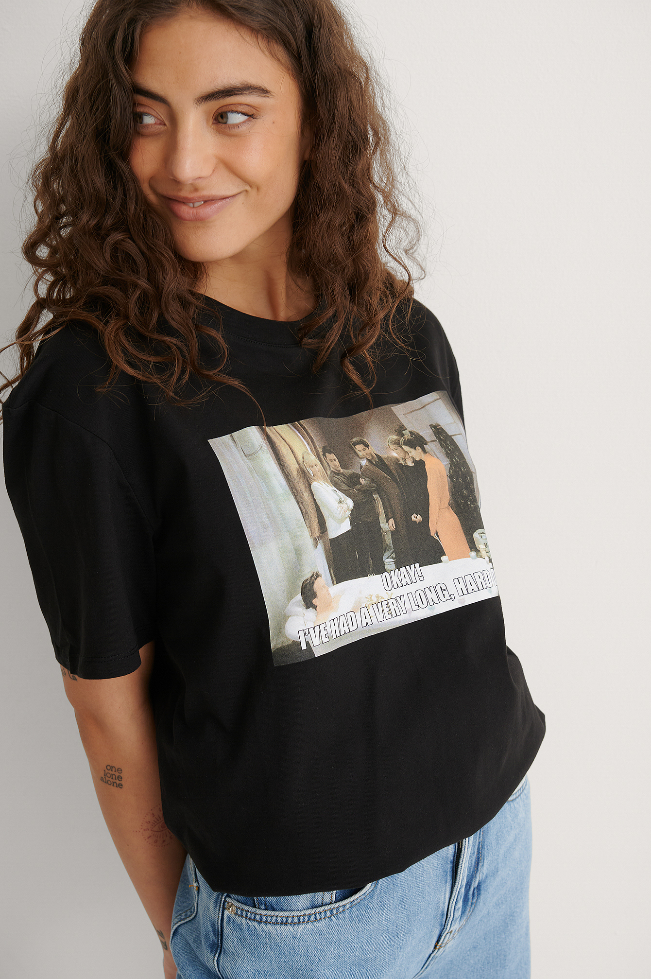 Black Hard Day Økologisk Unisex T-shirt Med Print Med FRIENDS