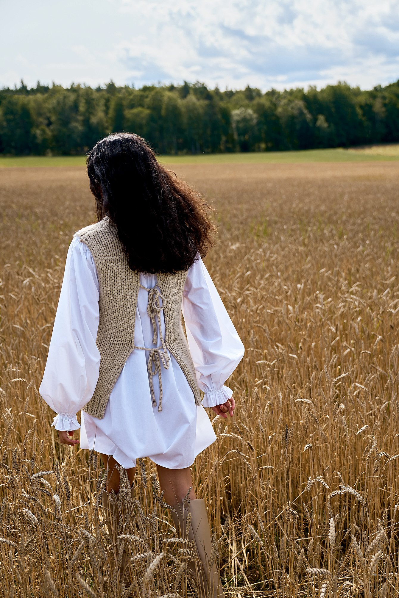 White Ekologiczna bawełniana sukienka mini z falbankami