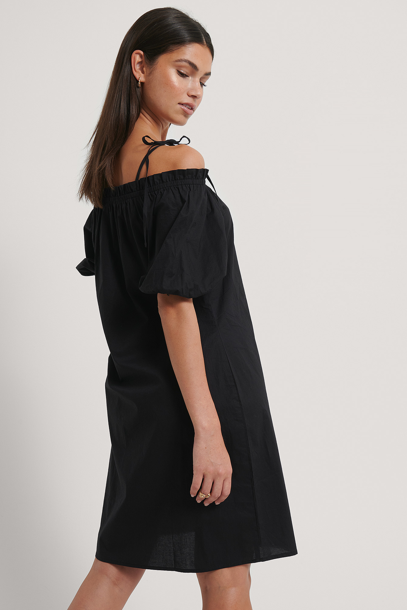 Frill Off Shoulder Midi Dress Black 
