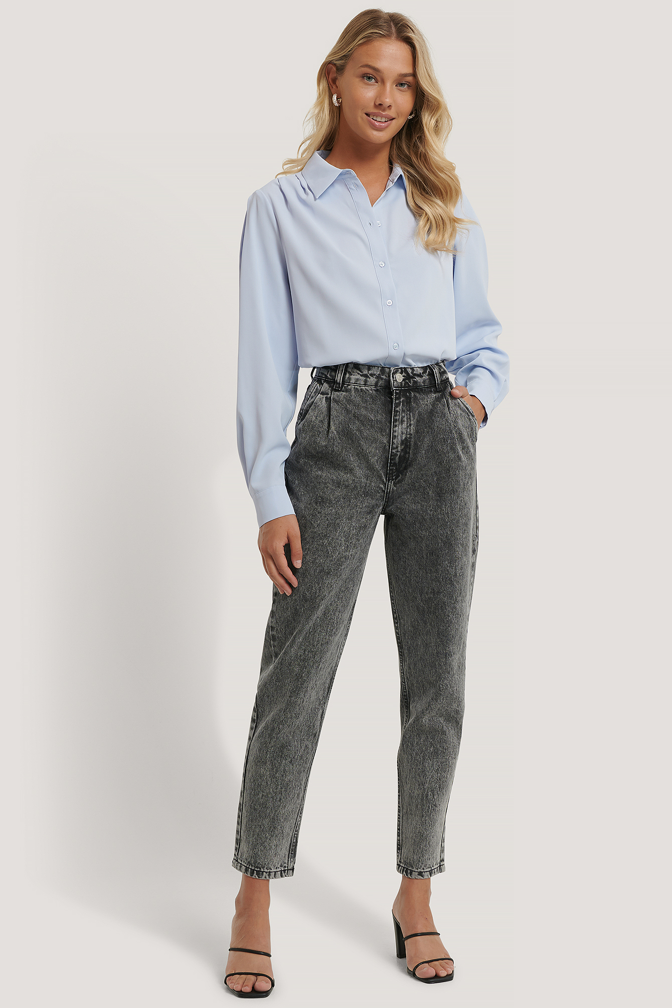 mom jeans nakd