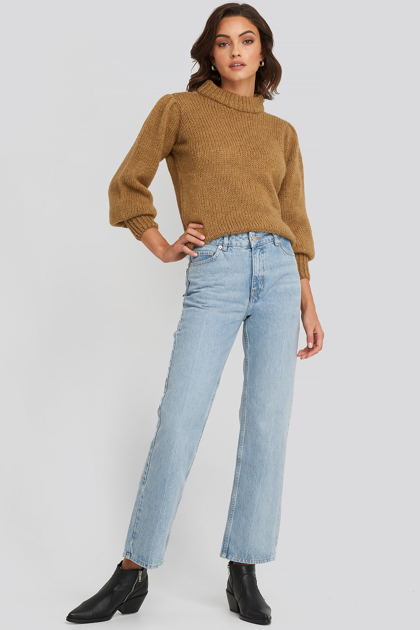 Front Pleat Jeans Light Blue