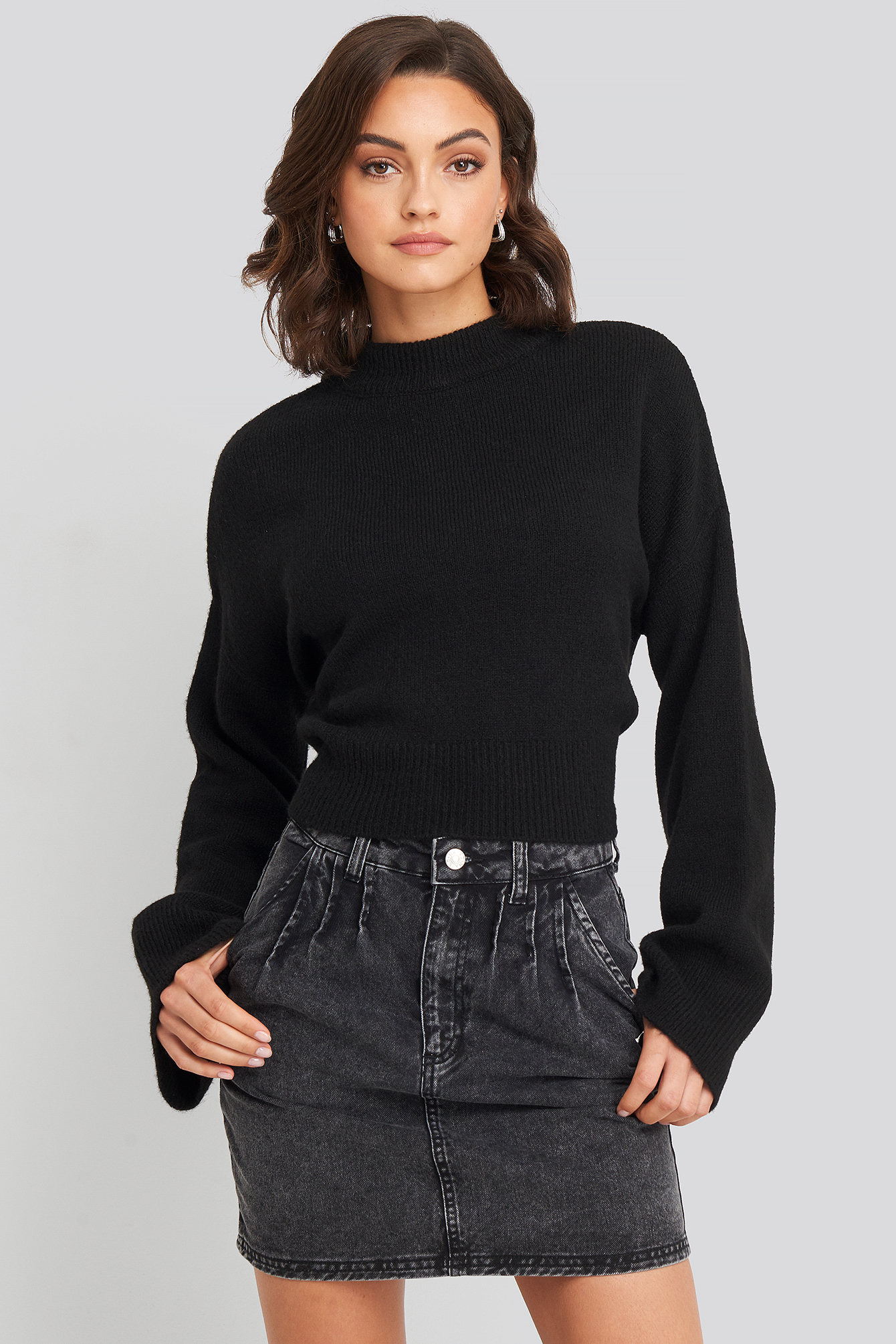 Front Pleat Short Denim Skirt Black