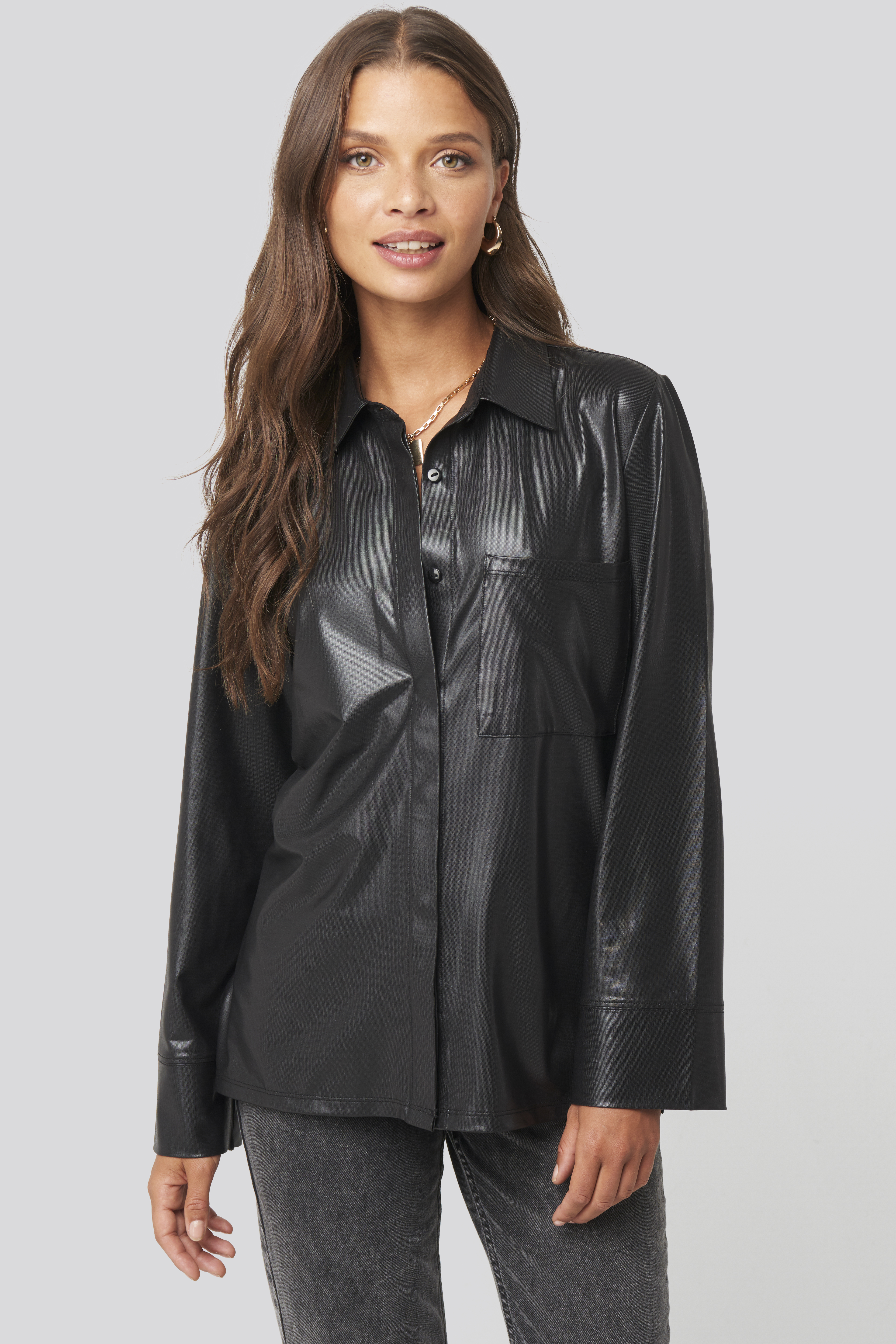 Front Pocket Button Up Shirt Black | na 