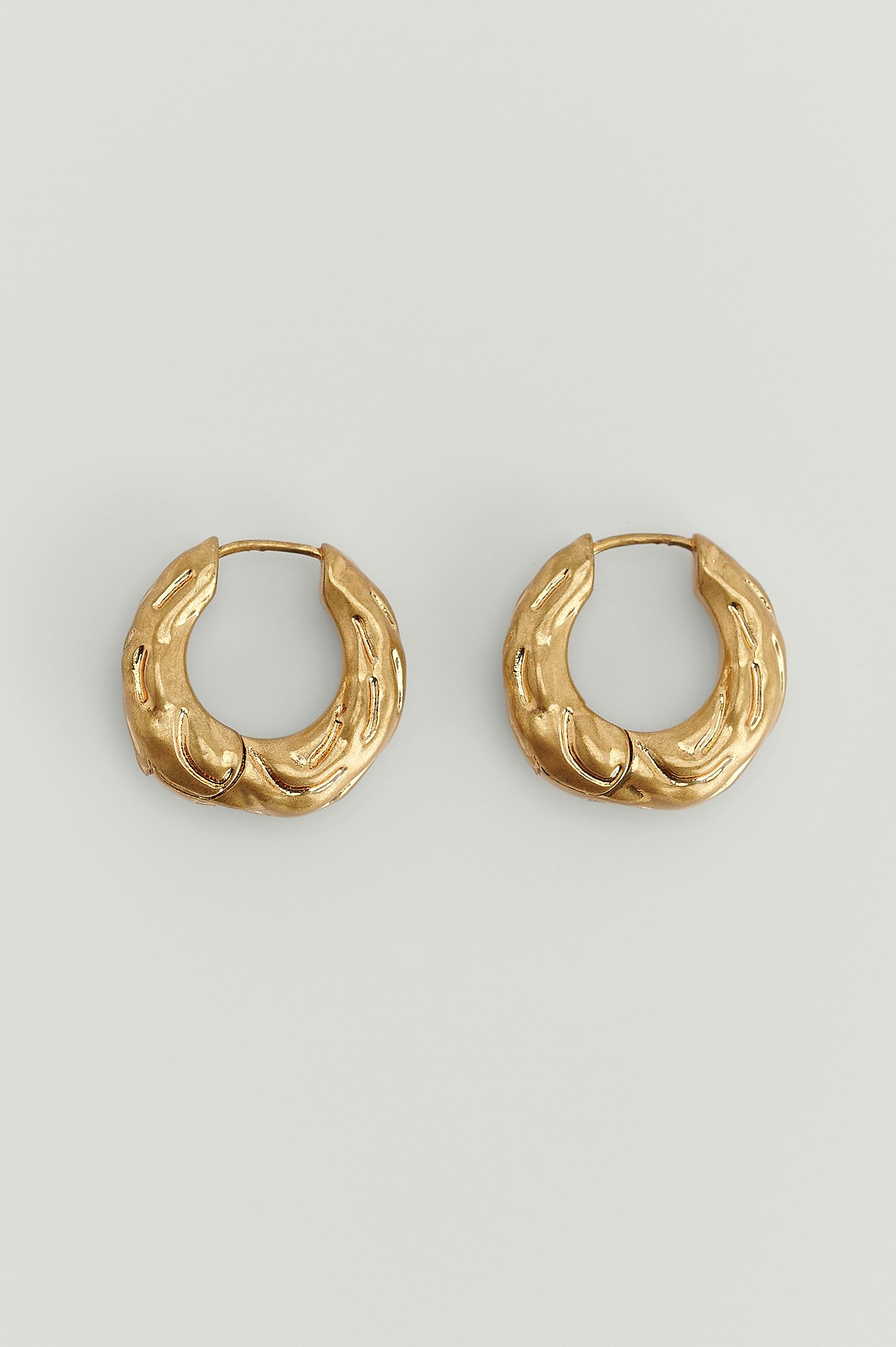 NA-KD Accessories Recycled Frosted Chunky Earrings - Gold